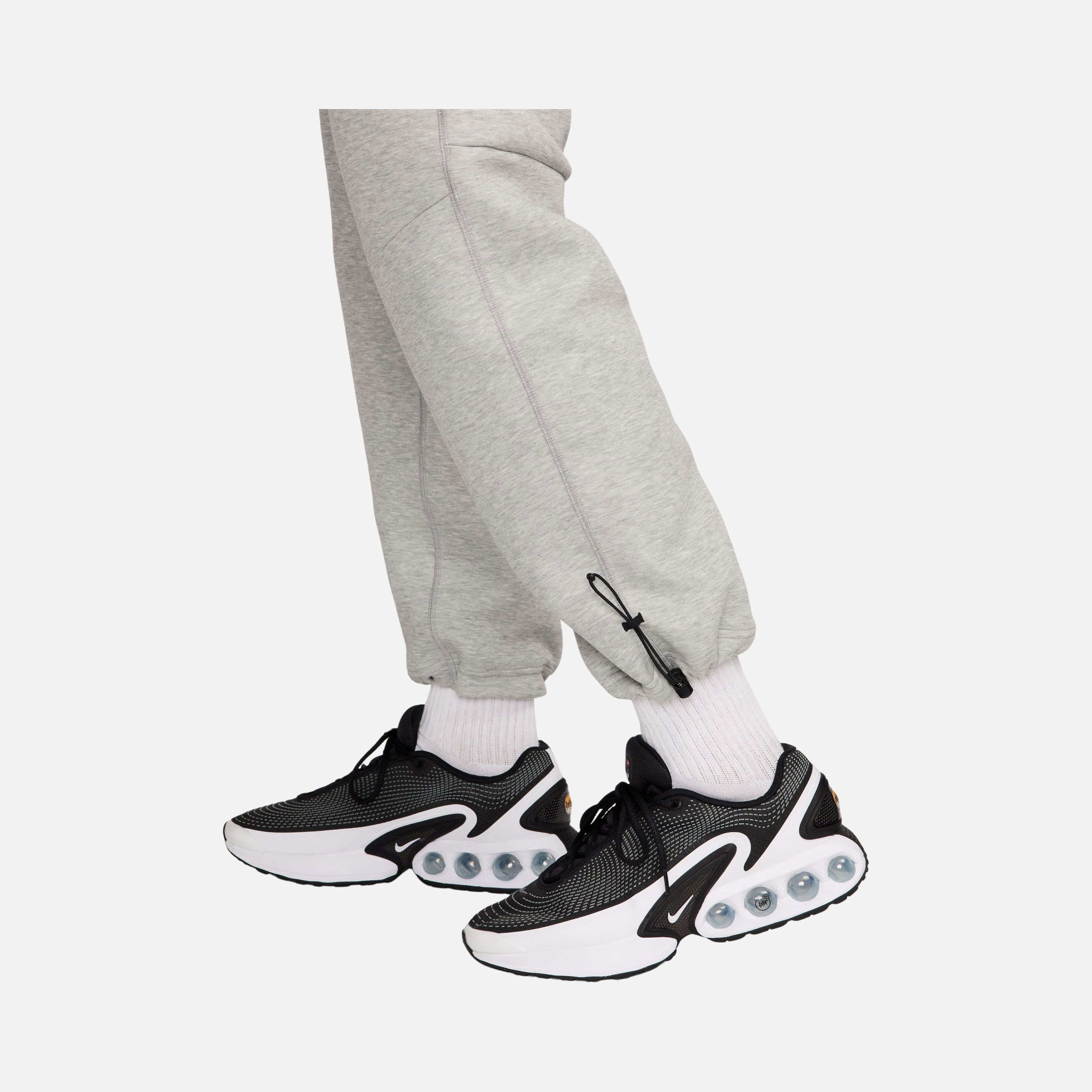 Nike Sportswear Tech Fleece Open-Hem Erkek Eşofman Altı