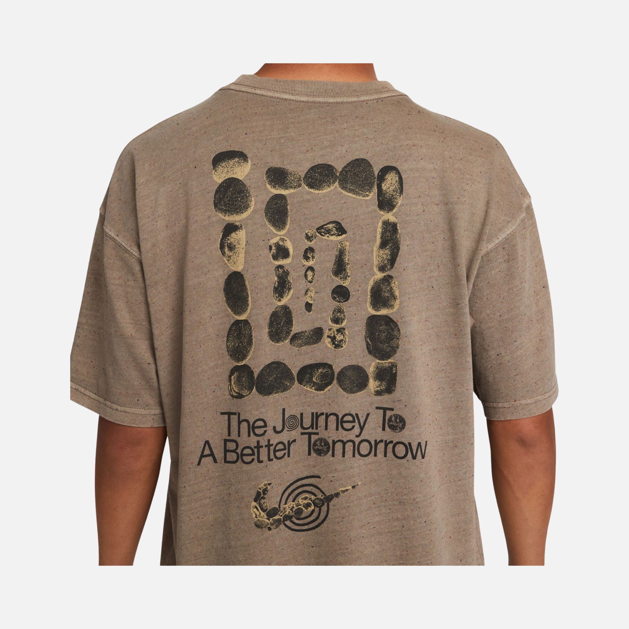 Nike Sportswear ''The Journey To A Better Tomorrow'' Graphic Short-Sleeve Erkek Tişört