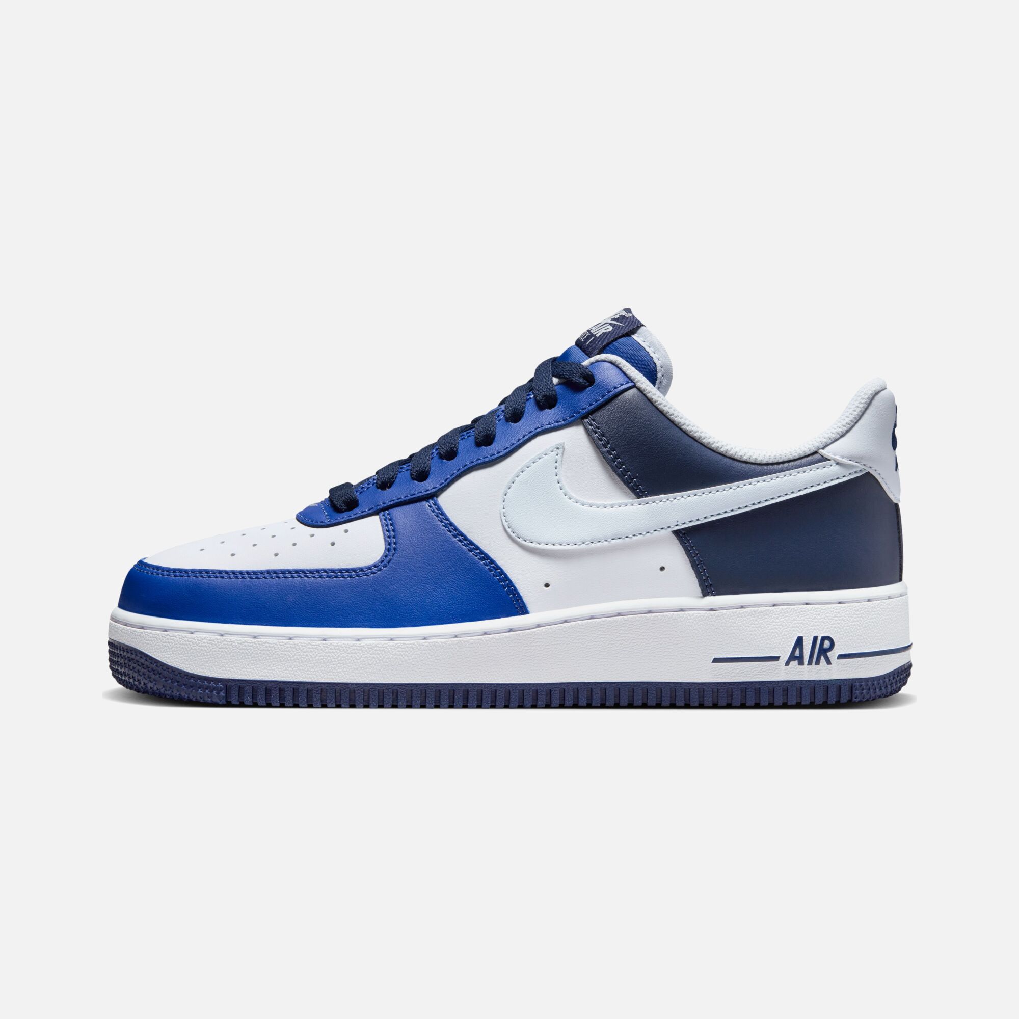 Nike Air Force 1 '07 LV8 ''Game Royal Navy'' Erkek Spor Ayakkabı