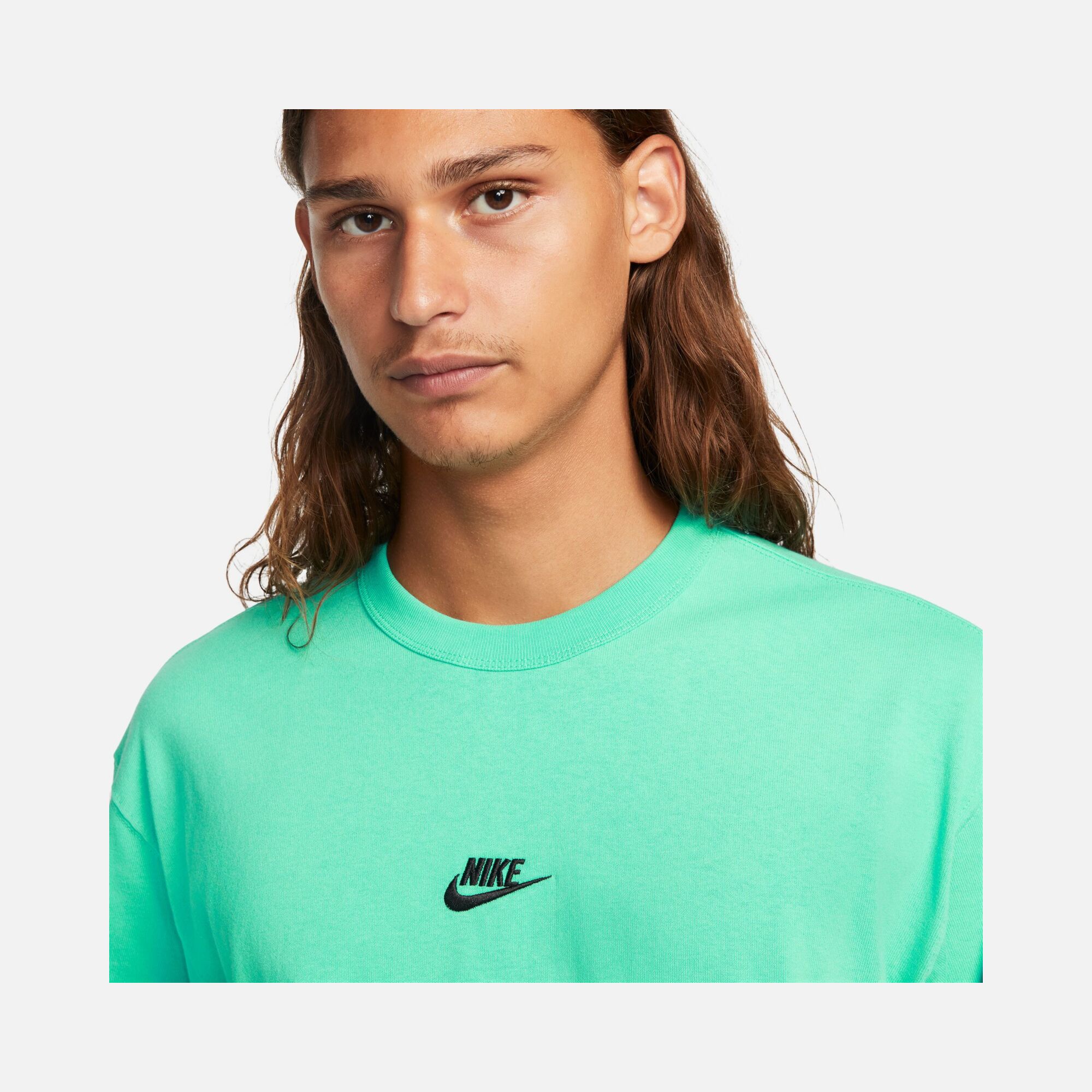 Nike Sportswear Premium Essentials Short-Sleeve Erkek Tişört