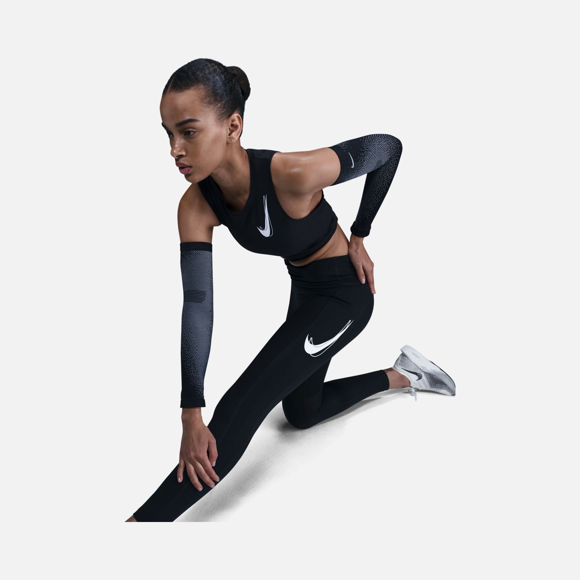 Nike Fast Dri-Fit Swoosh Graphic Mid-Rise 7/8 Running Kadın Tayt