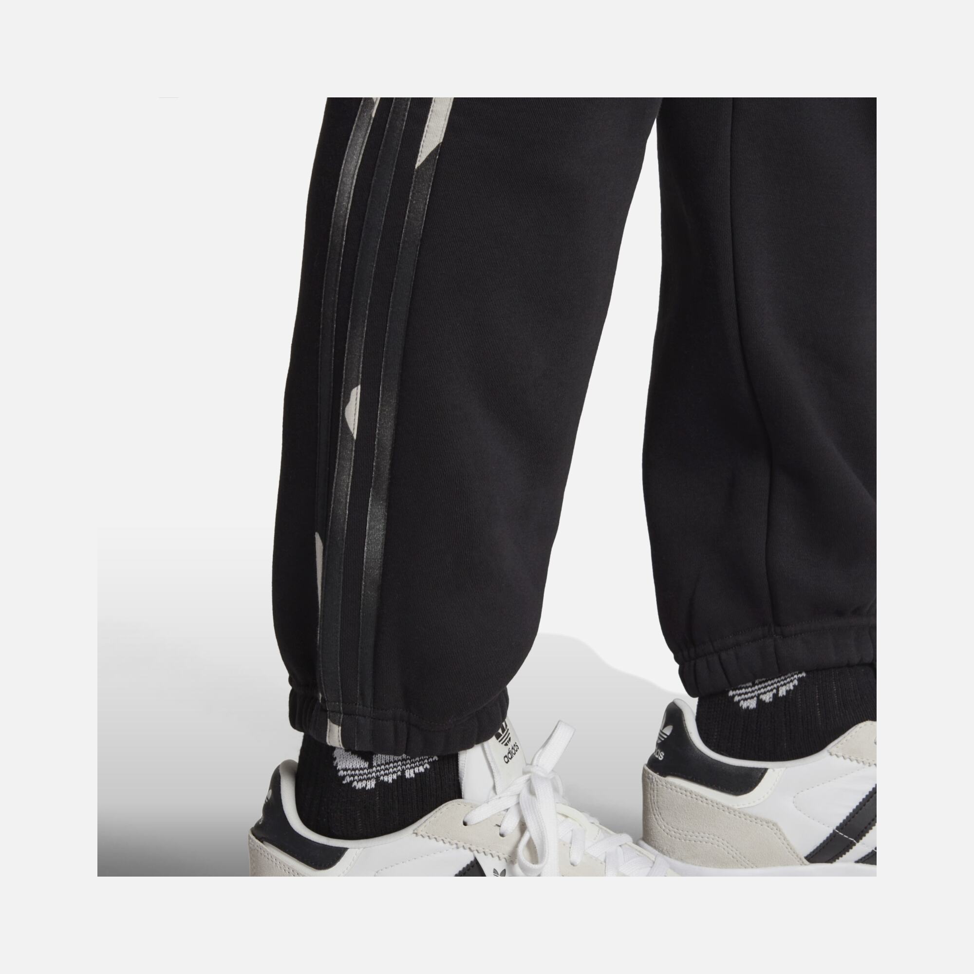 adidas Sportswer Graphic Camouglage 3-Stripes Erkek Eşofman Altı