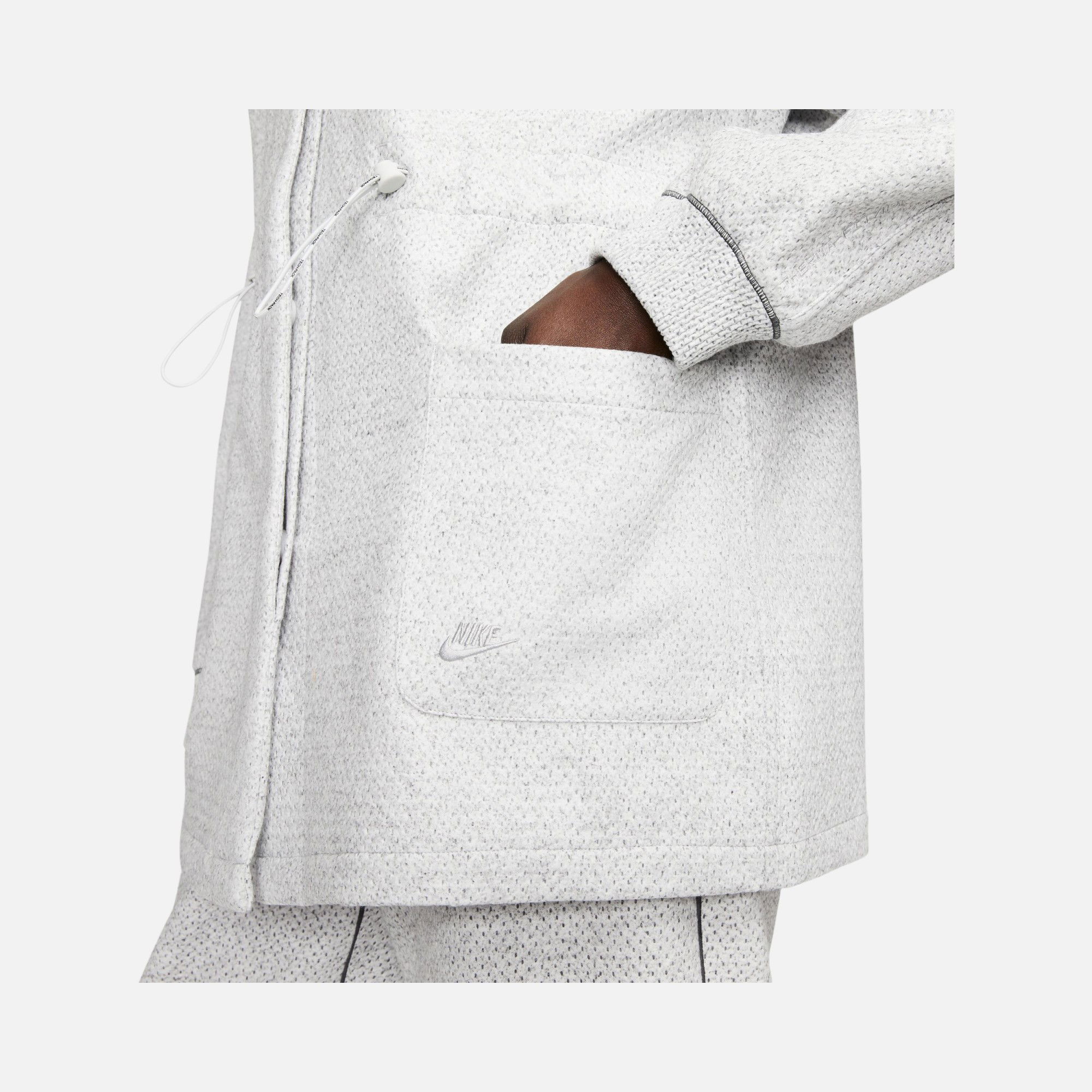 Nike Sportswear Tech Pack Therma-Fit ADV Forward Full-Button Kadın Ceket