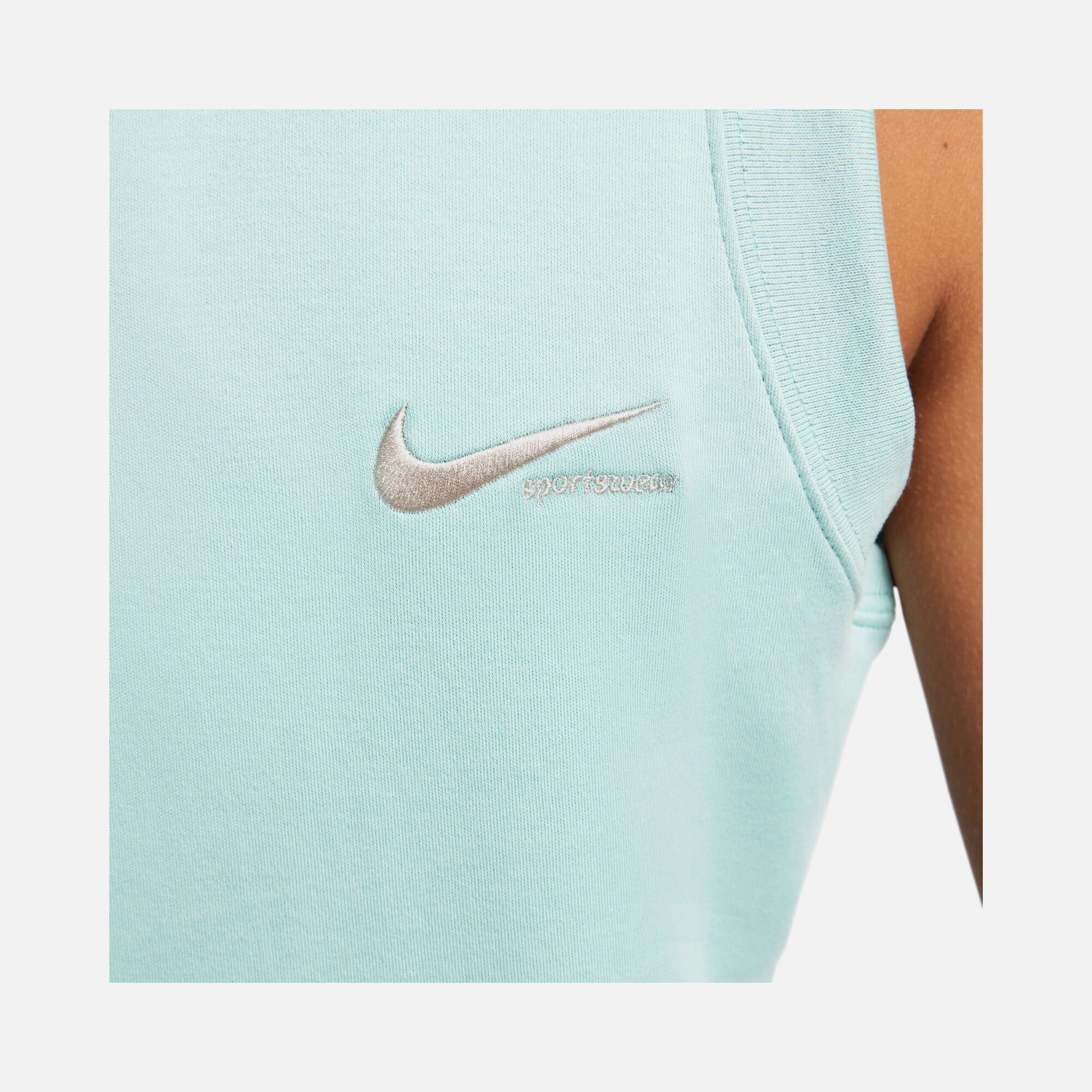 Nike Sportswear Collection Mock-Neck Cropped Kadın Atlet