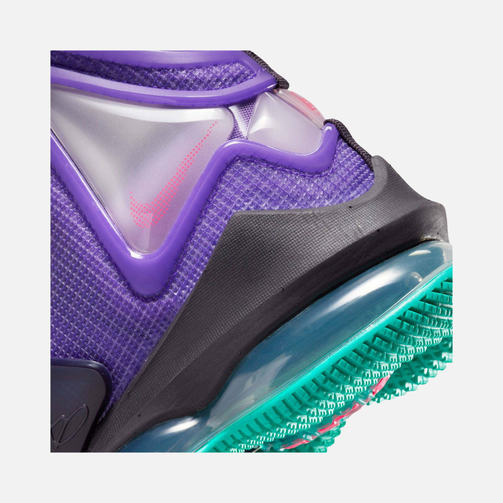 Nike LeBron James XIX CO Erkek Basketbol Ayakkabısı