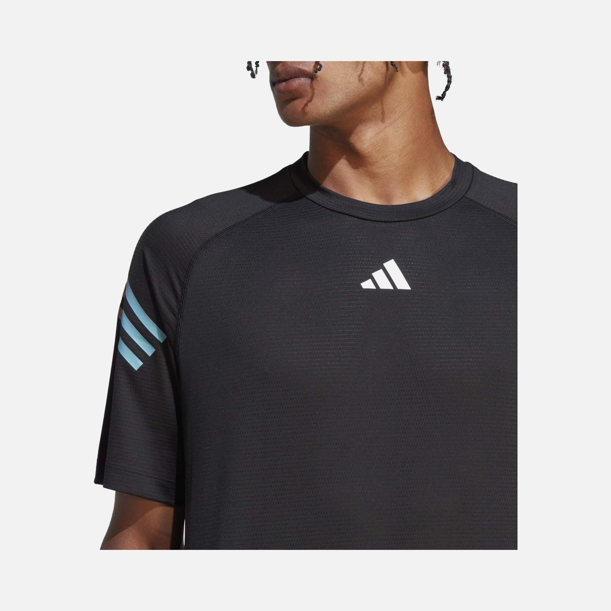 adidas Train Icons 3-Stripes Training Short-Sleeve Erkek Tişört
