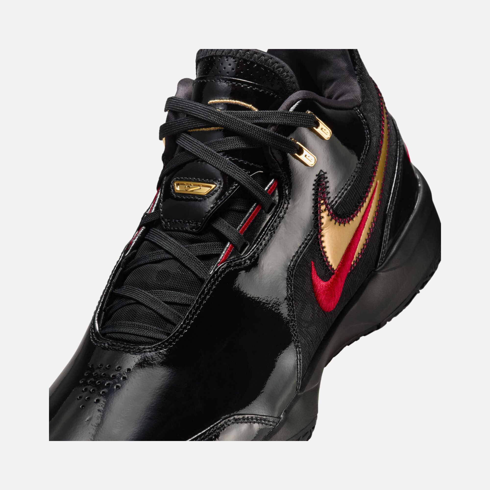 Nike LeBron James NXXT Gen AMPD Erkek Basketbol Ayakkabısı