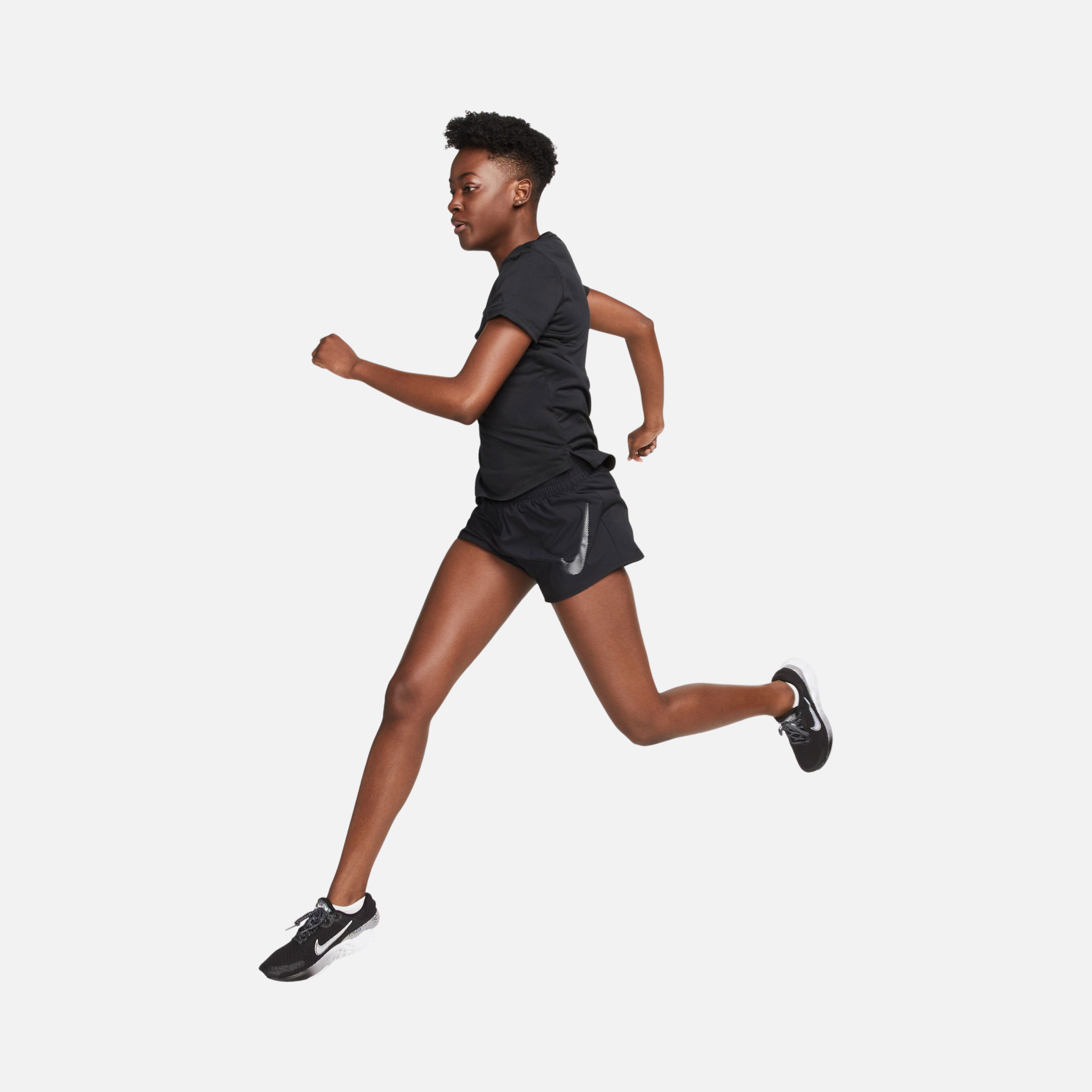 Nike Dri-Fit One Swoosh Mid-Rise Brief-Lined Running Kadın Şort