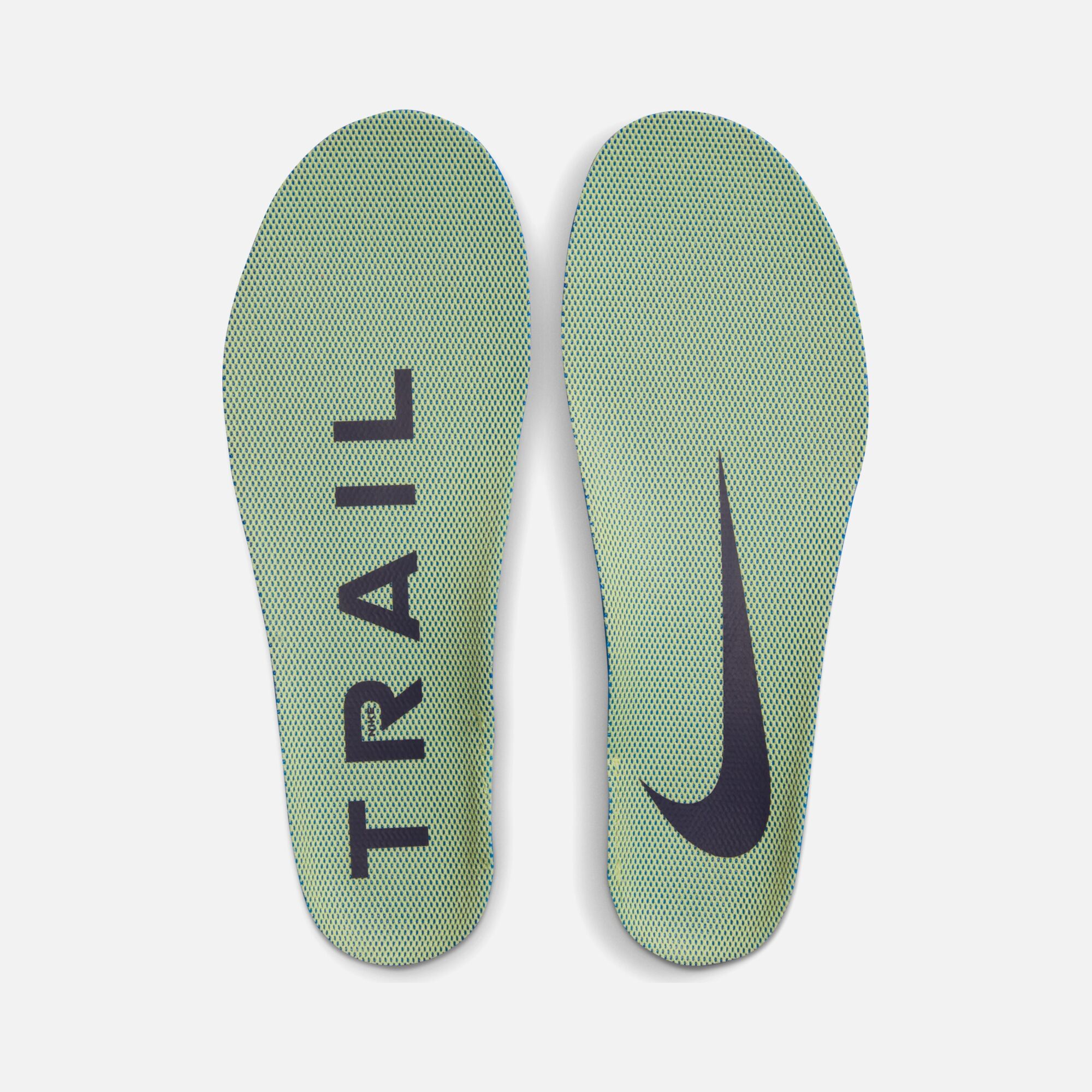 Nike ZoomX Zegama Trail-Running Kadın Spor Ayakkabı