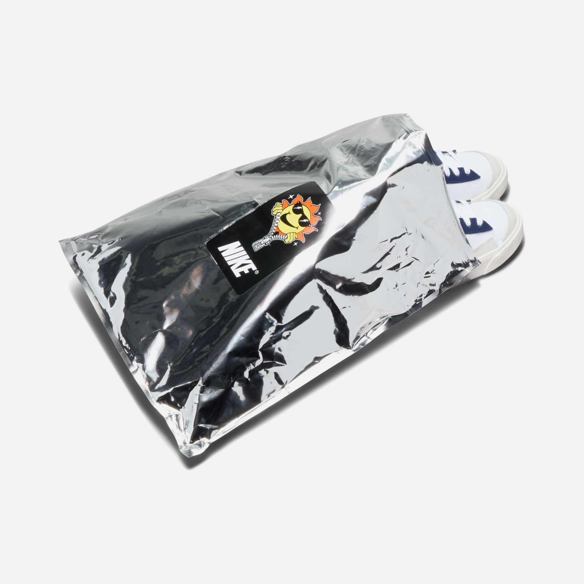 Nike Blazer Mid '77 ''Color-Changing Swoosh in UV Light'' (GS) Spor Ayakkabı