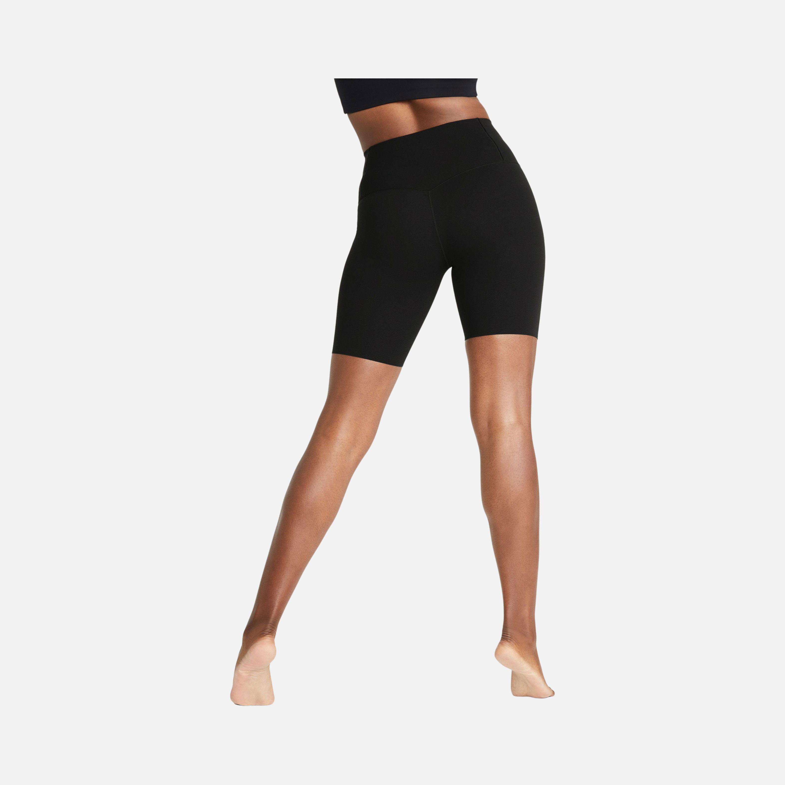 Nike Dri-Fit Zenvy Gentle-Support High-Waisted 20cm (approx.) Training Biker Kadın Şort