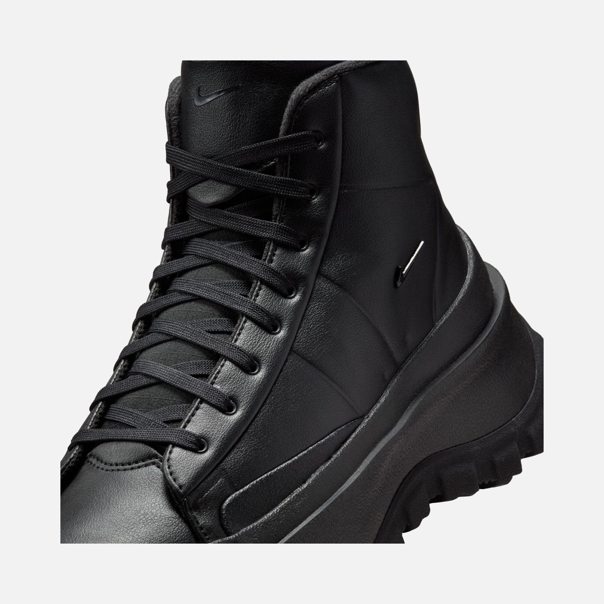 Nike Blazer Roam Mid Kadın Spor Ayakkabı