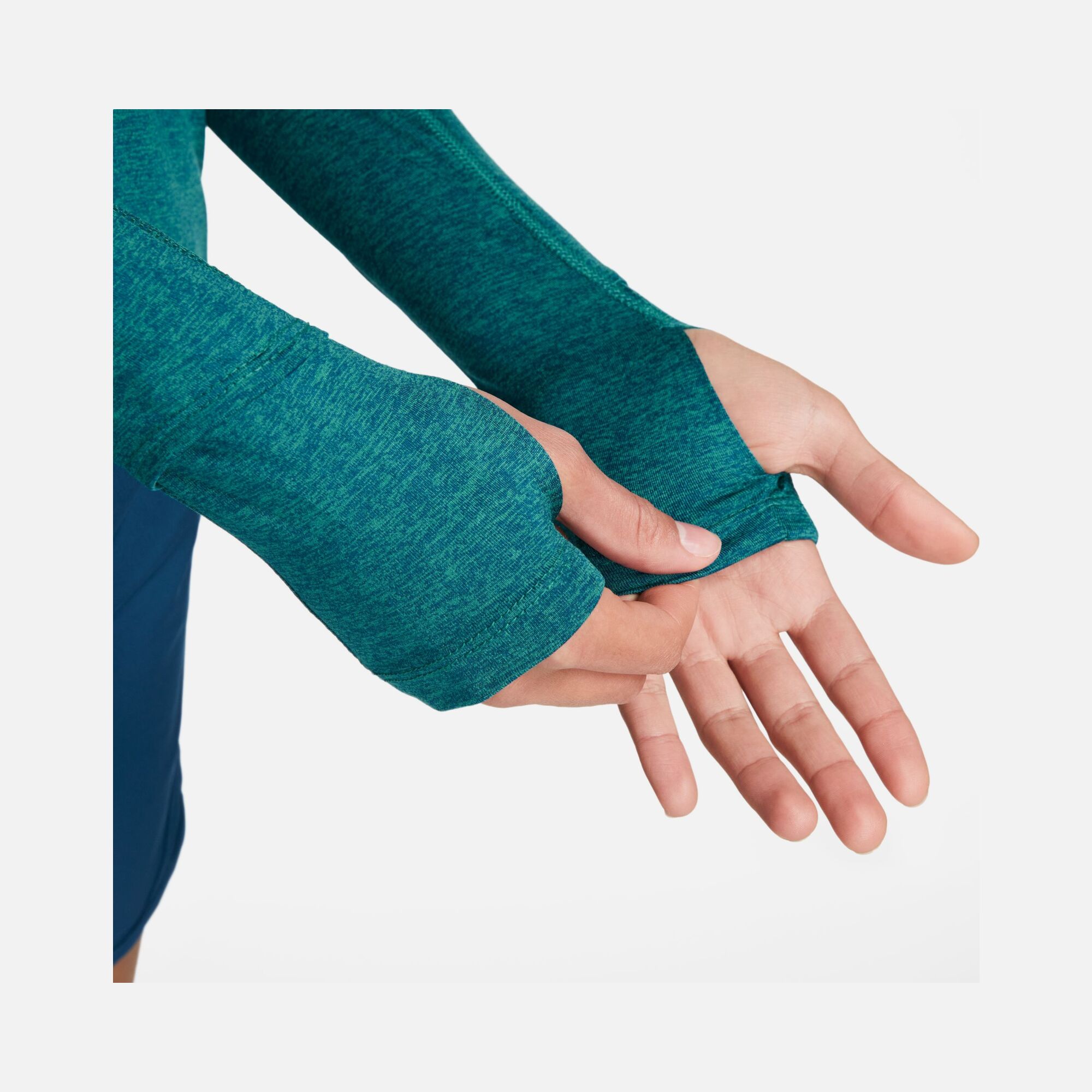 Nike Element 1/2-Zip Running Long-Sleeve Kadın Tişört