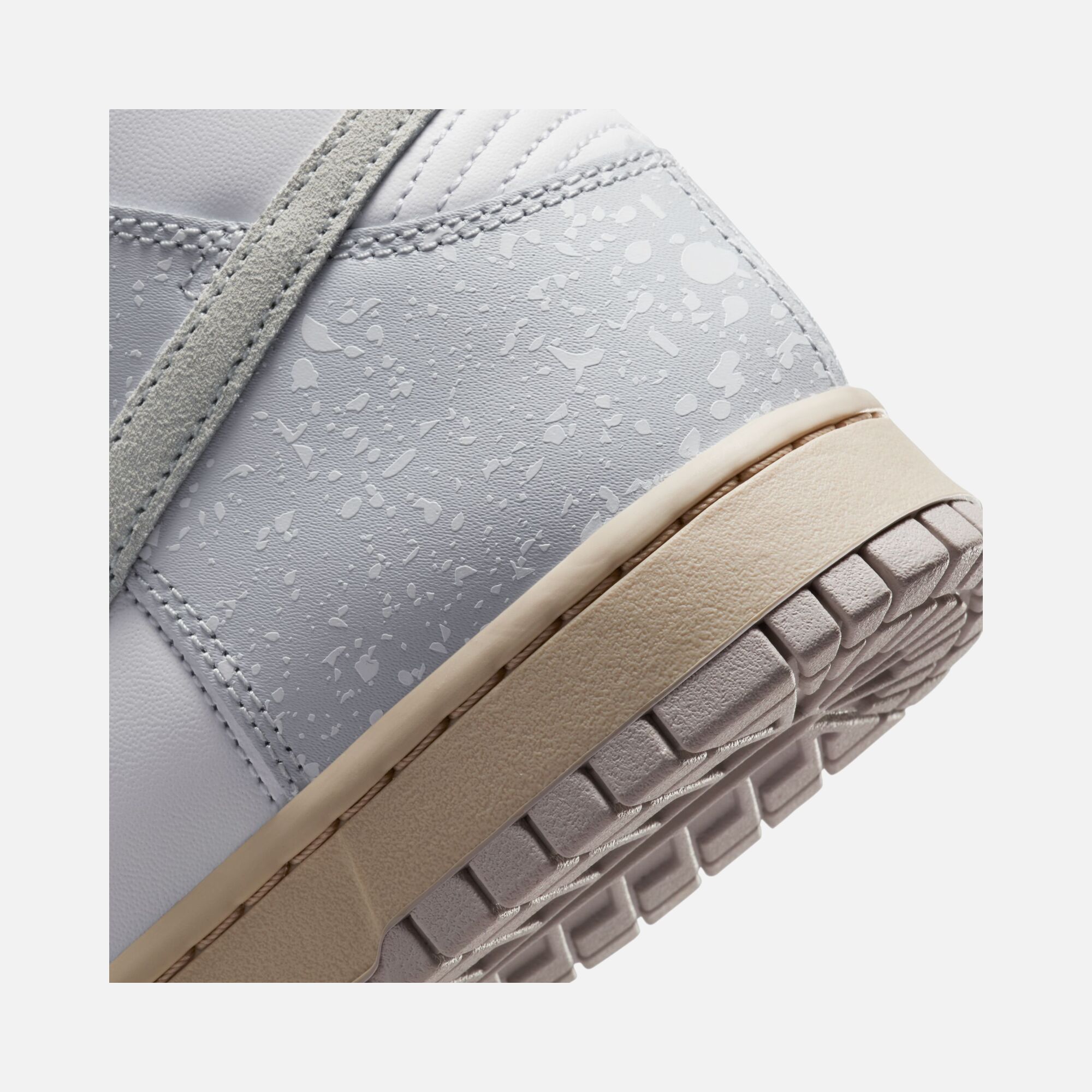 Nike Dunk High Retro ''Spray Paint Splatter Decorates'' Erkek Spor Ayakkabı