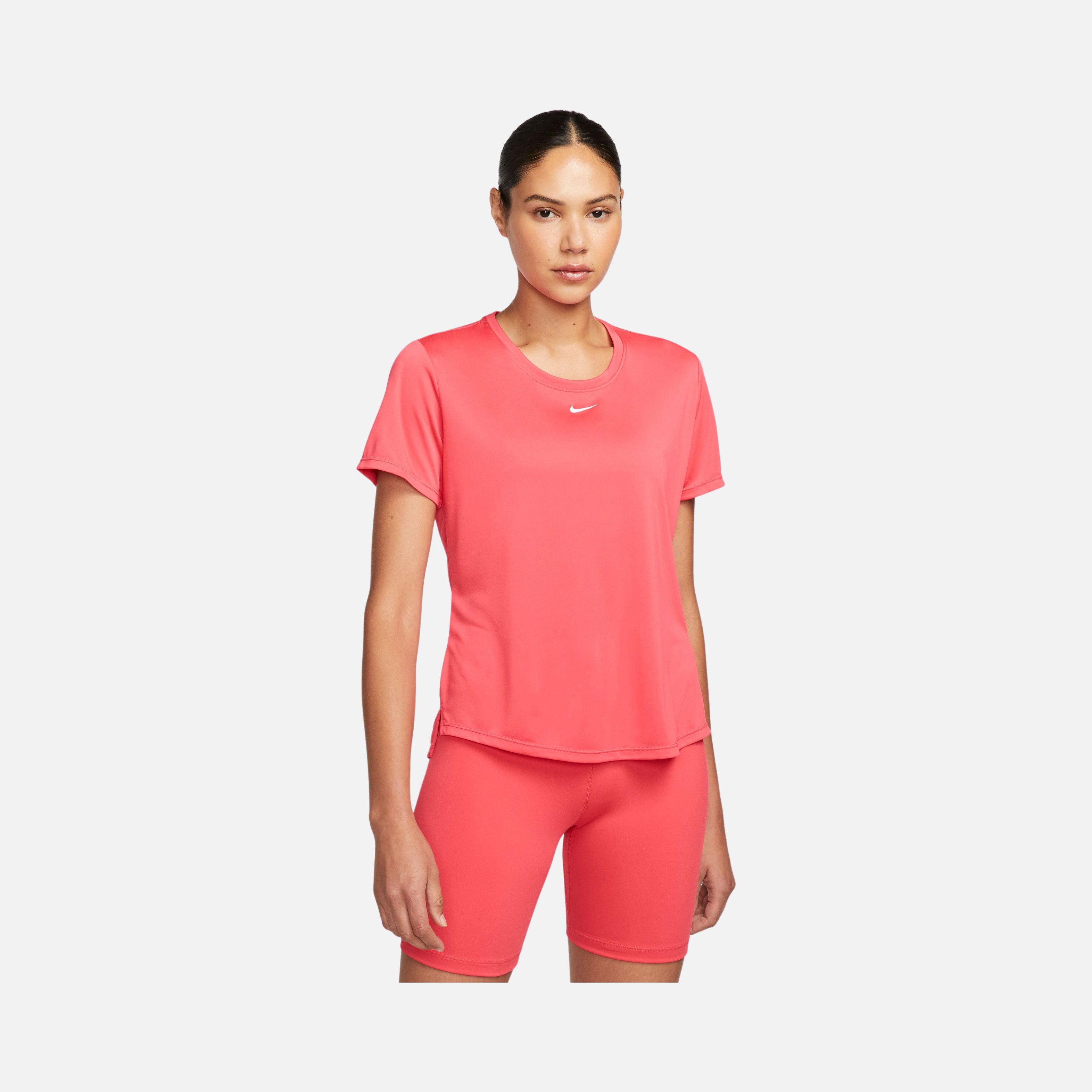 Nike Dri-Fit One Standard-Fit Short Sleeve Kadın Tişört