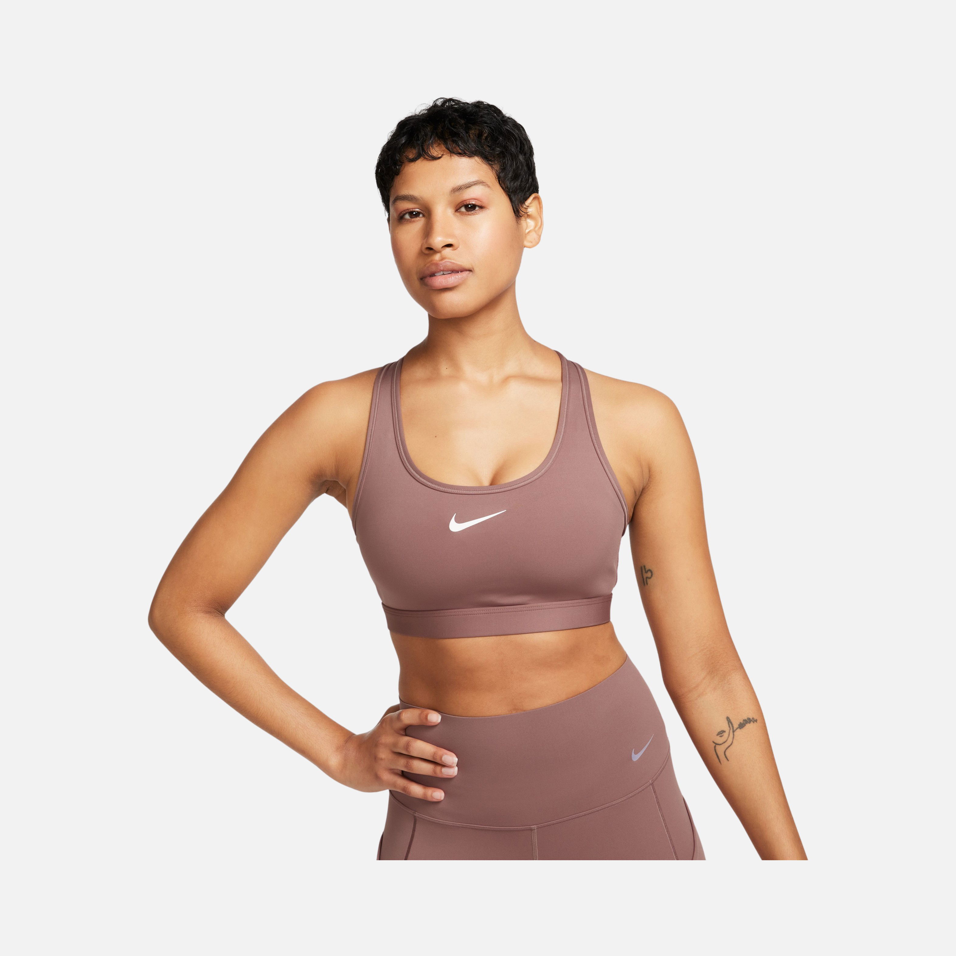 Nike Swoosh Medium Support Padded Training Kadın Bra