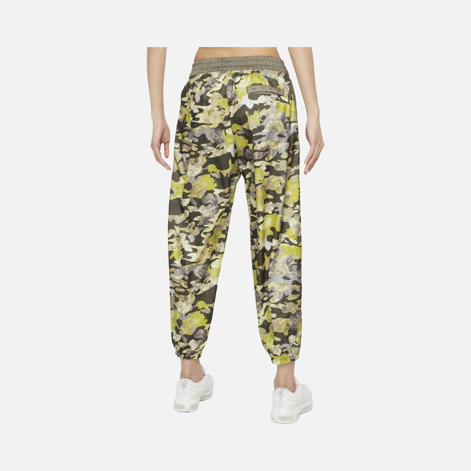 Nike Sportswear Easy Woven Flover & Camouflage Print Pack Kadın Eşofman Altı