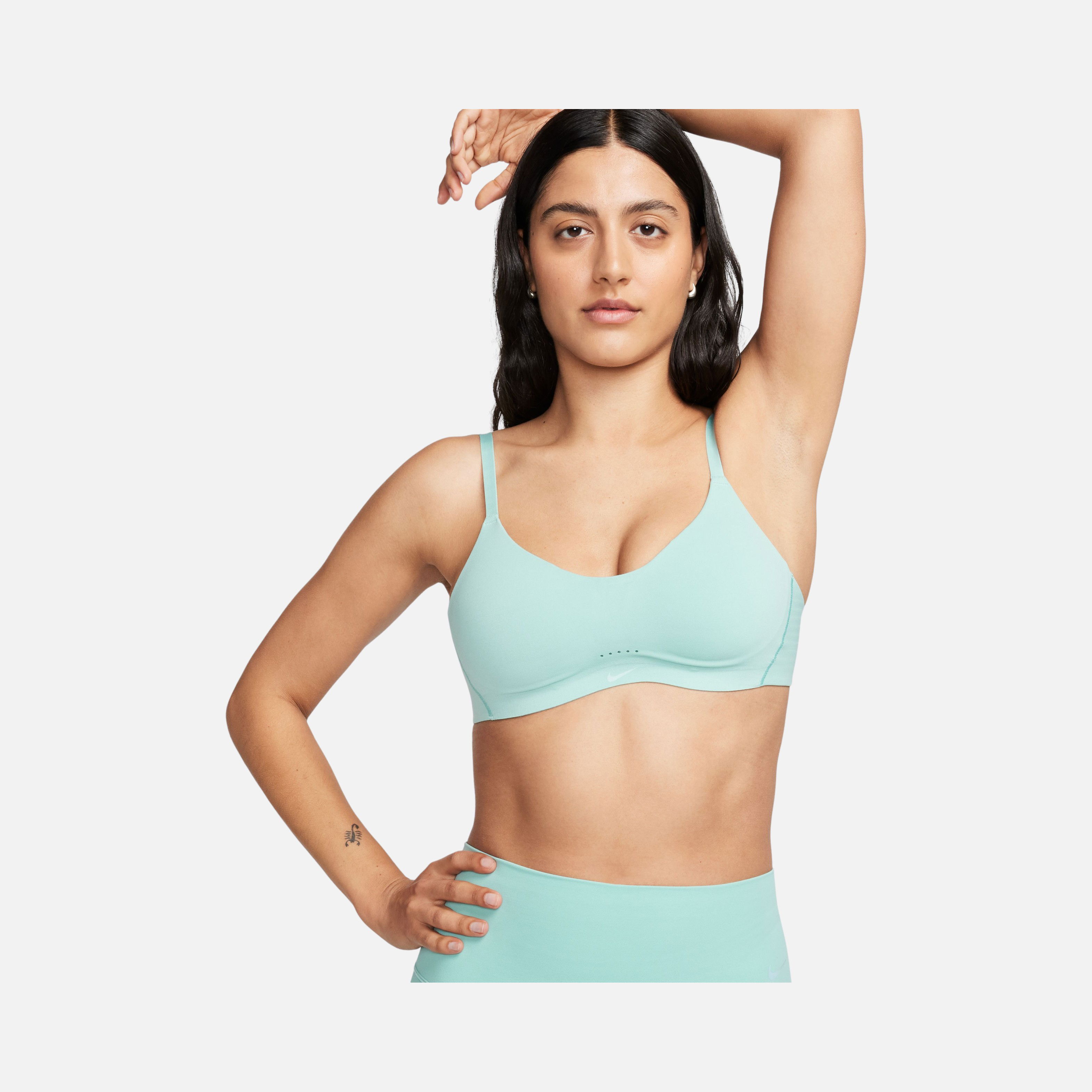 Nike Alate Minimalist Light-Support Padded Kadın Bra