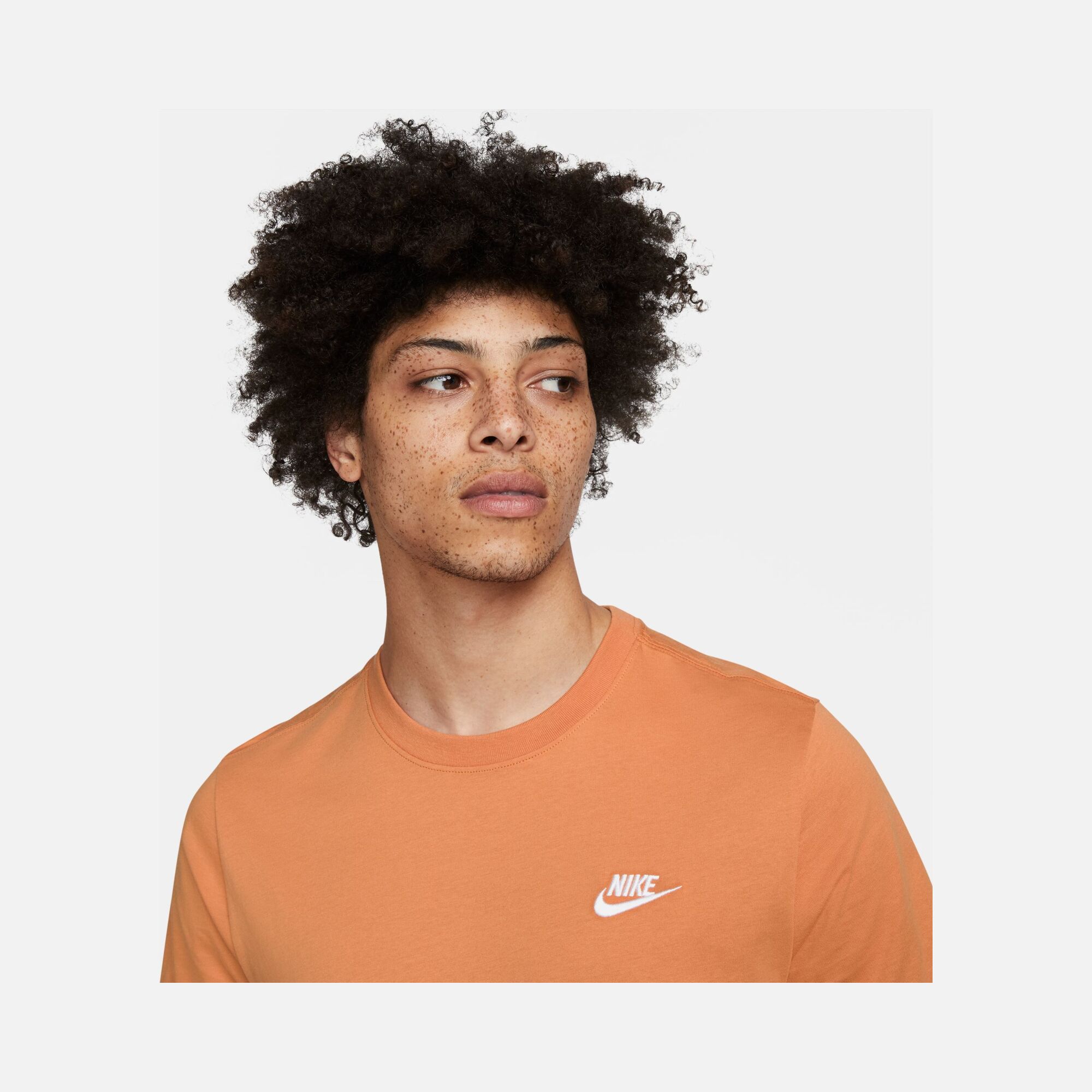 Nike Sportswear Club Short-Sleeve Erkek Tişört
