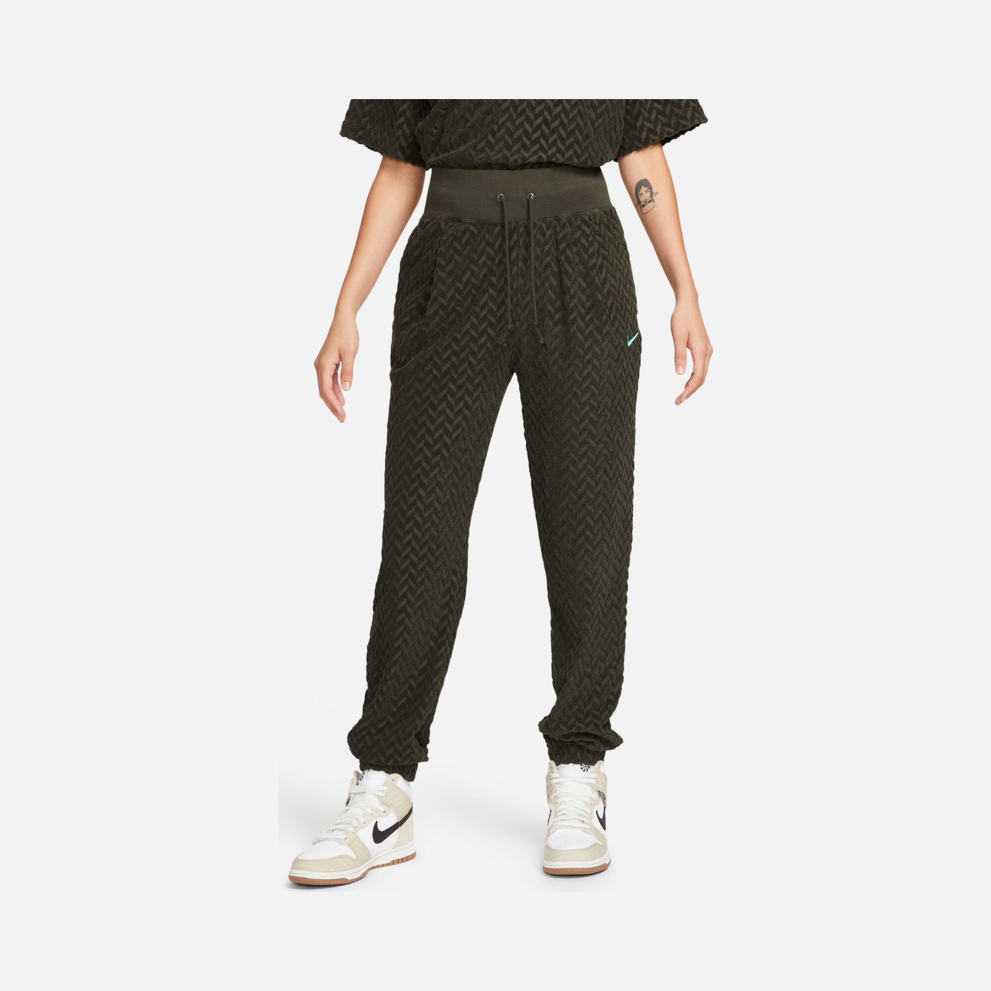 Nike Sportswear Everyday Mod High-Waisted AOJ Jogger Kadın Eşofman Altı