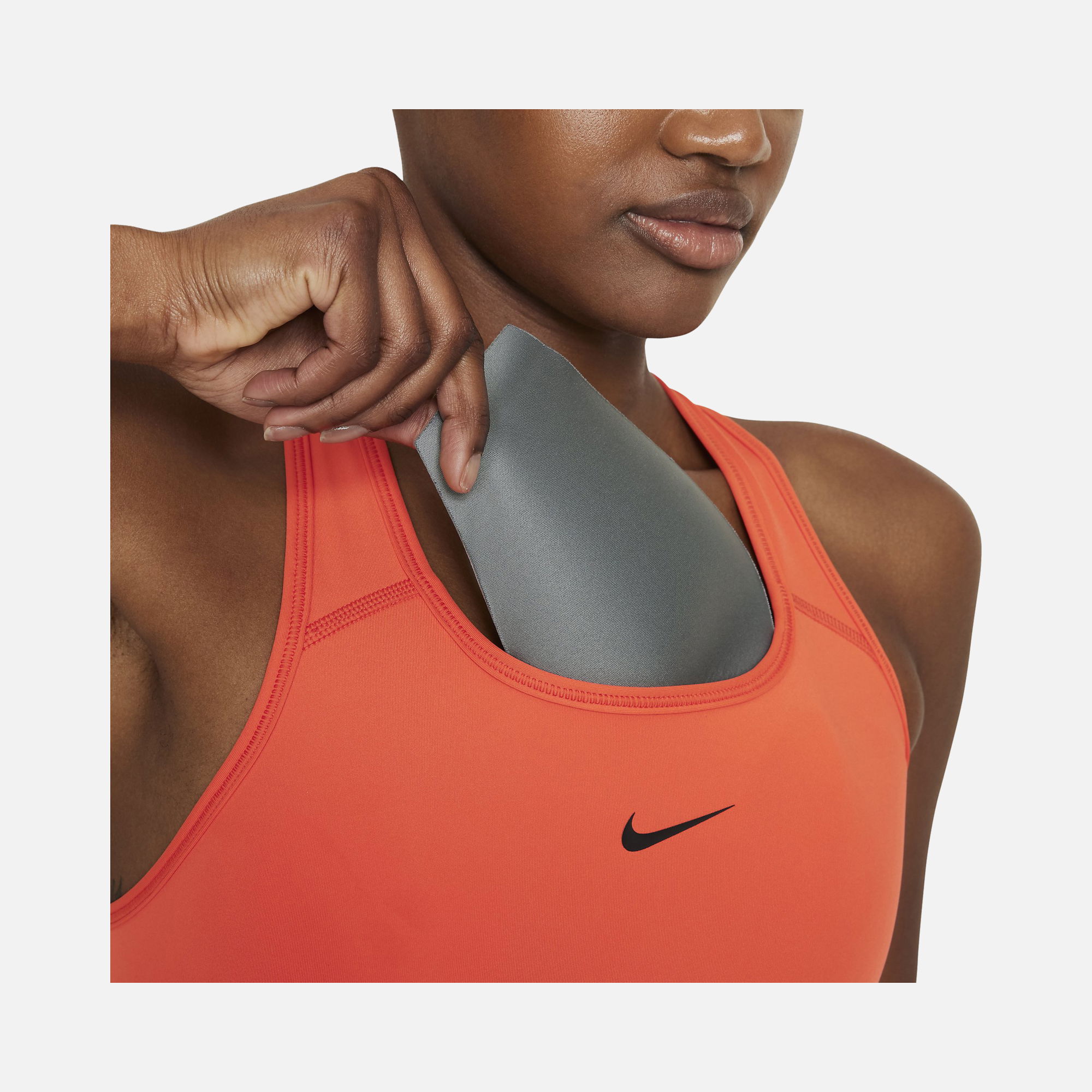 Nike Swoosh Medium Support 1-Piece Pad Sports Kadın Bra