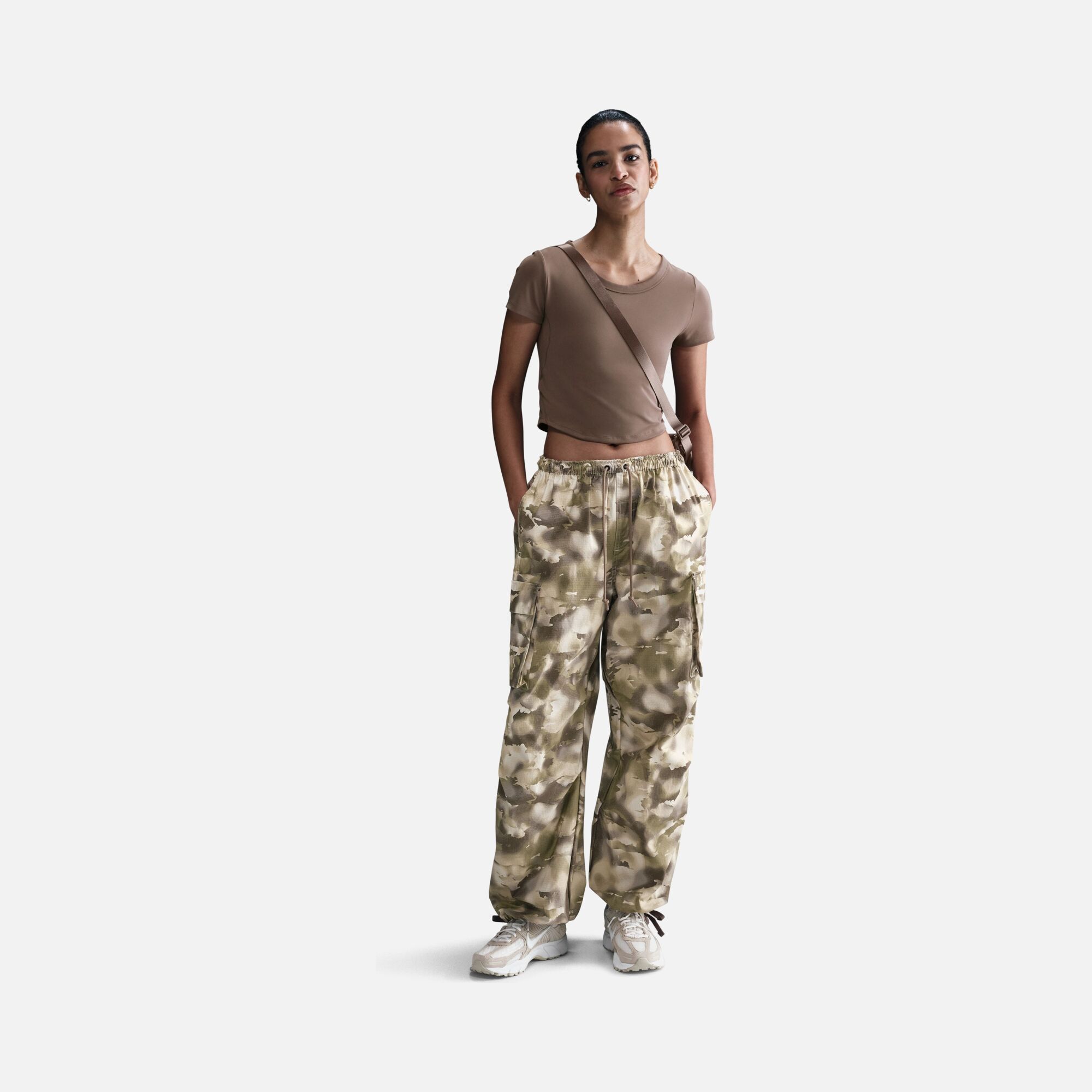 Nike Sportswear Street Camouflage Printed Cargo Dance Kadın Pantolon