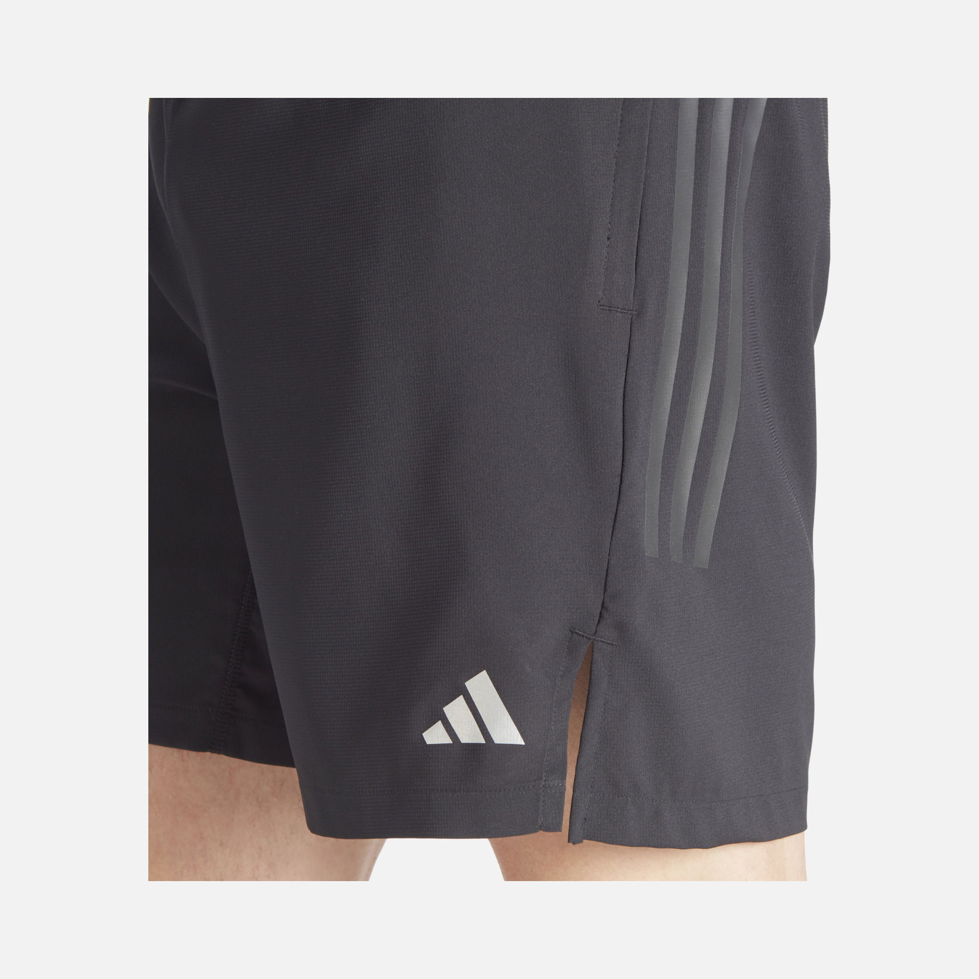 adidas Hiit Breath 3-Stripes Training Erkek Şort
