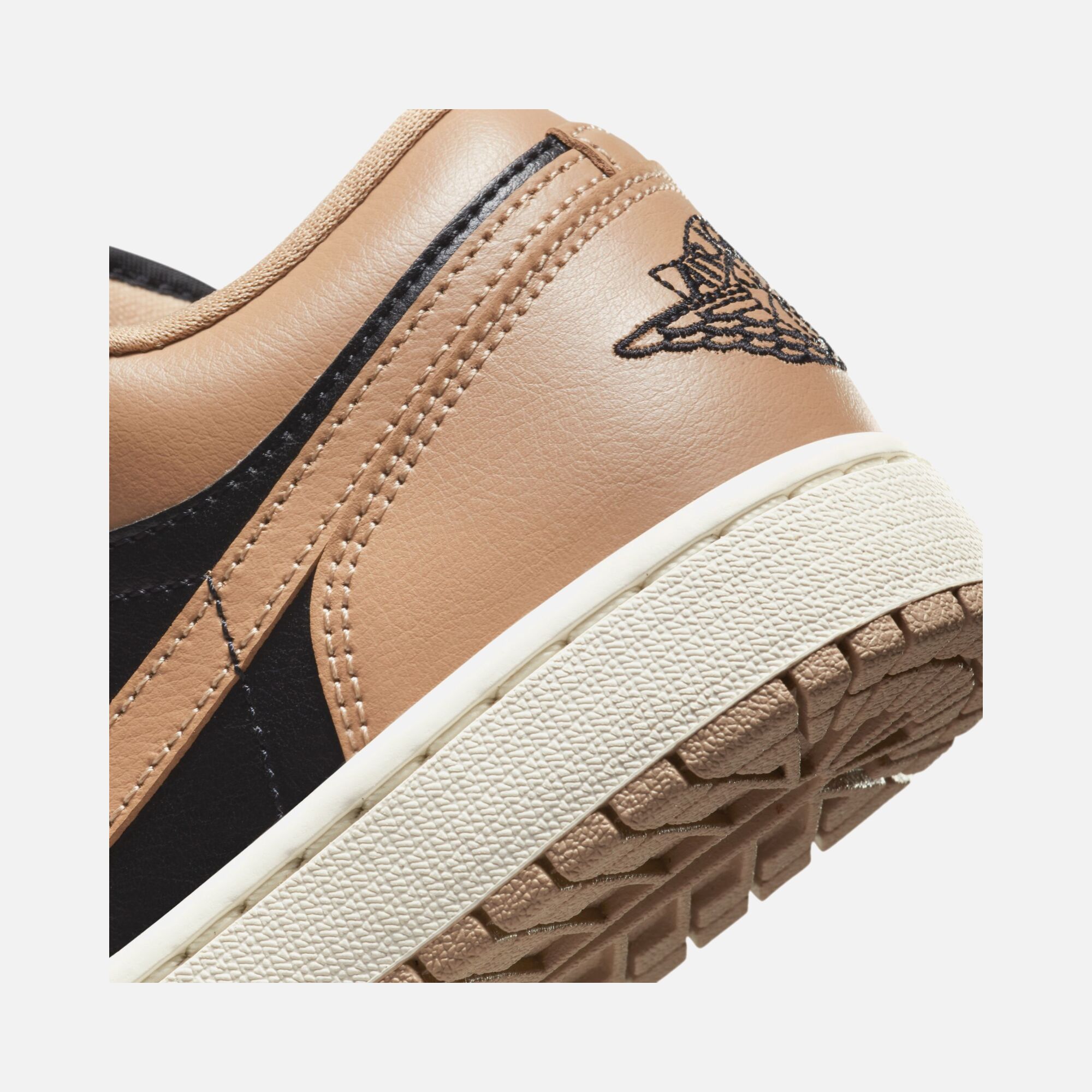 Nike Air Jordan 1 Low Kadın Spor Ayakkabı