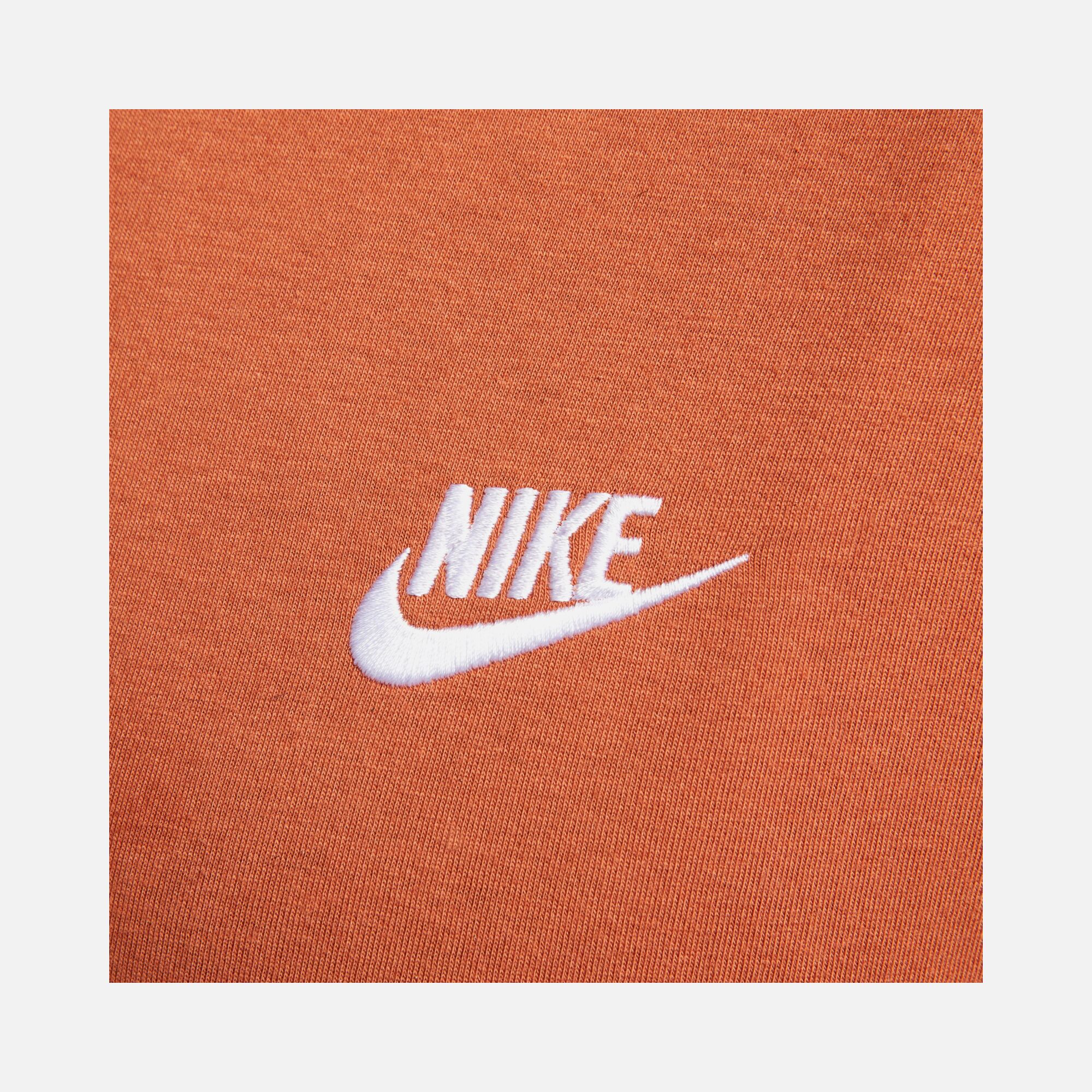 Nike Sportswear Club Short-Sleeve Erkek Tişört