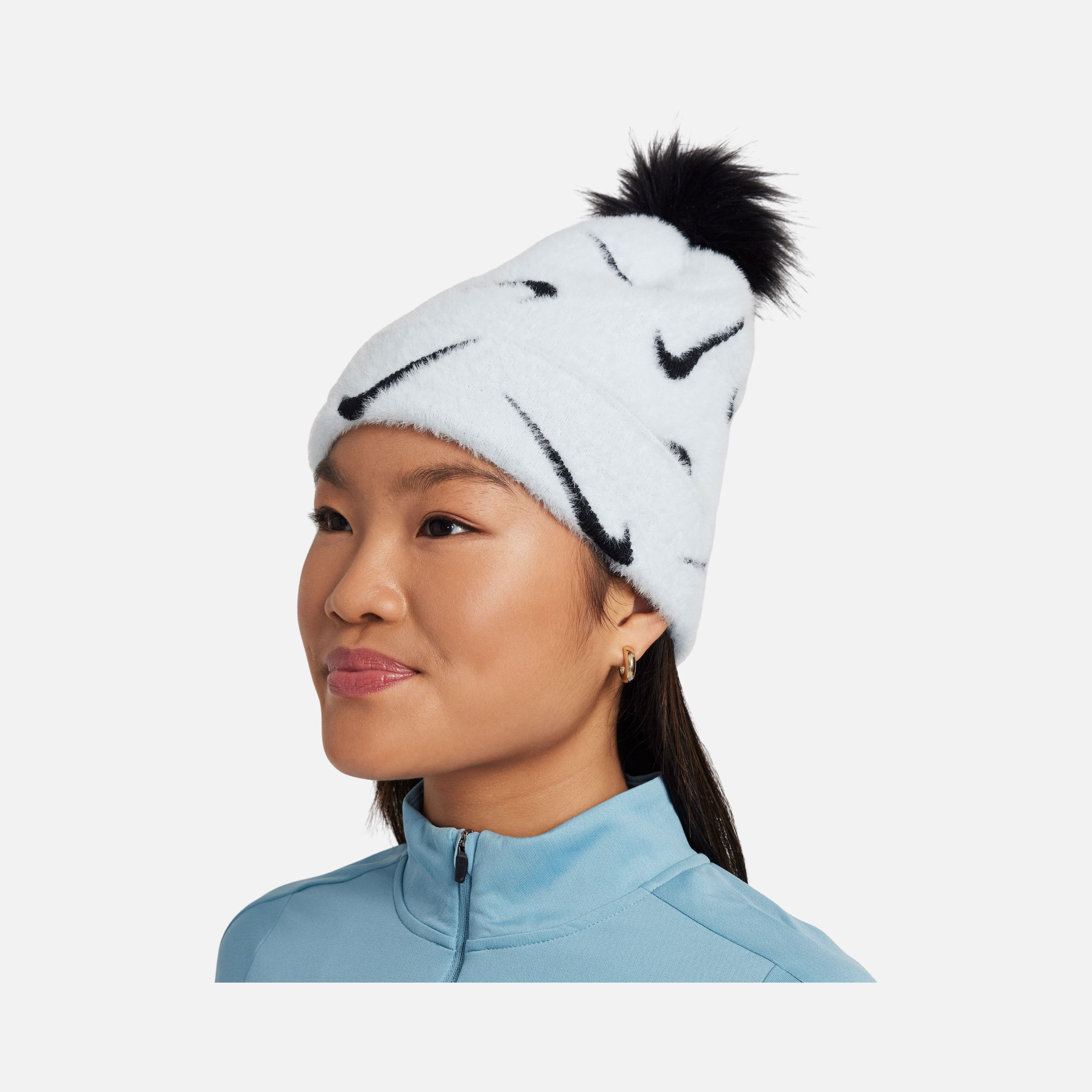 Nike Sportswear Peak SC Swoosh Graphics and Faux Fur Pompom Detail (Girls') Çocuk Bere