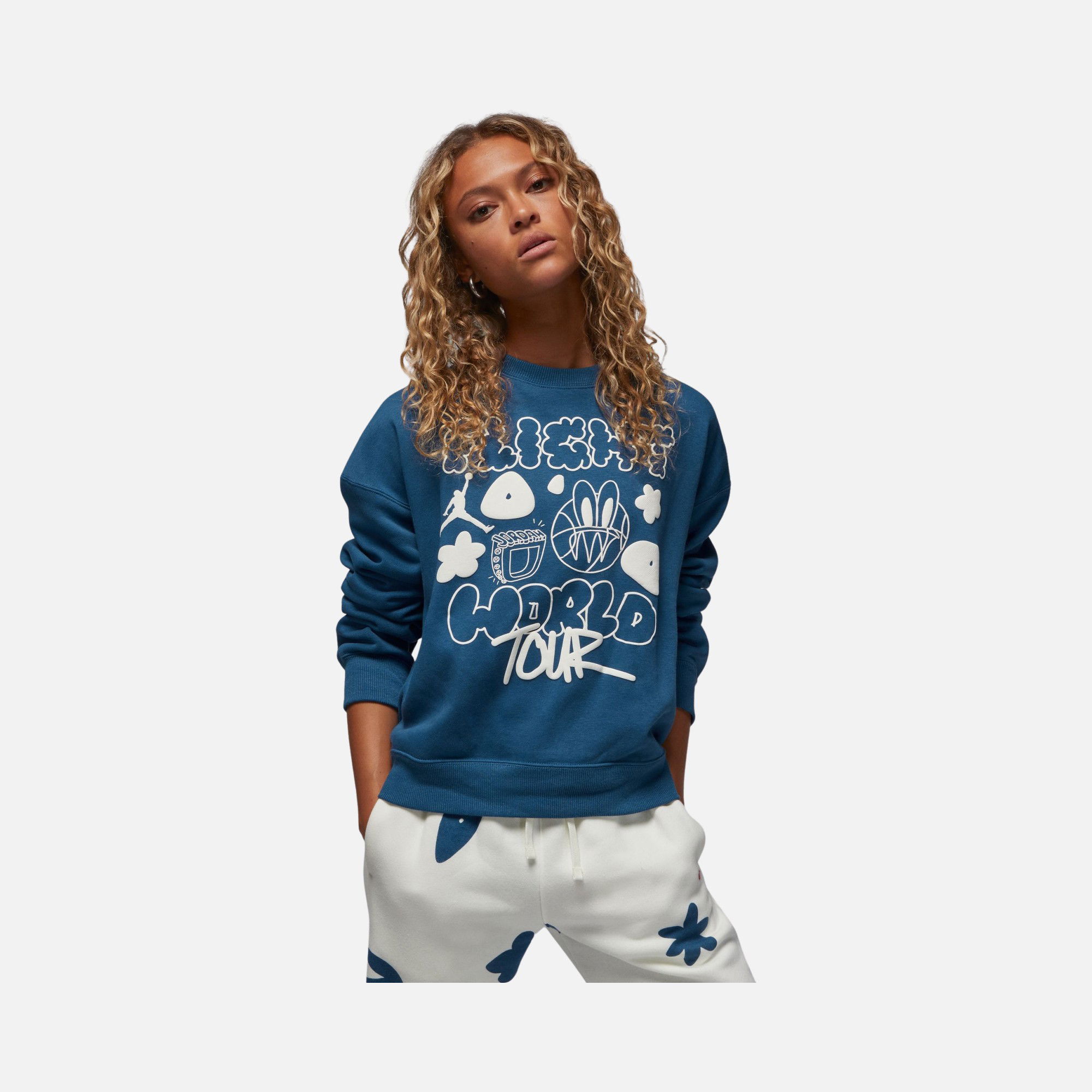 Nike Jordan Artist Series by Mia Lee Fleece Kadın Sweatshirt