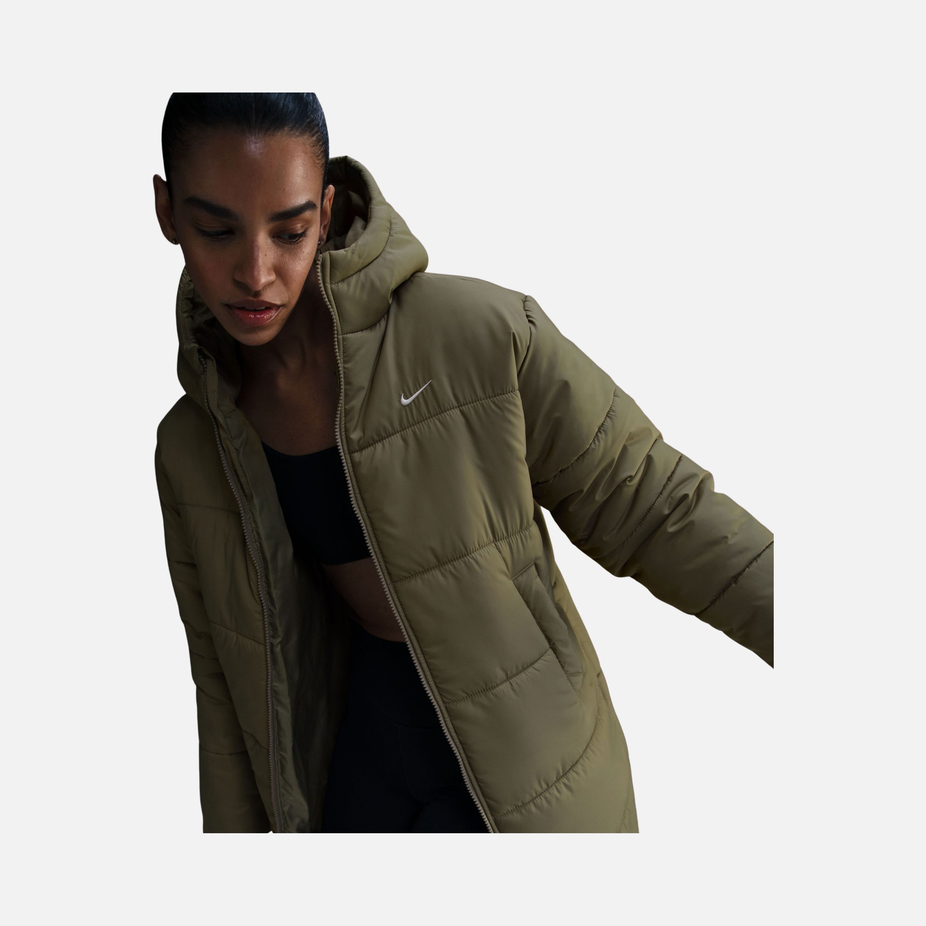 Nike Sportswear Classic Puffer Therma-Fit Loose Full-Zip Hoodie Kadın Parka