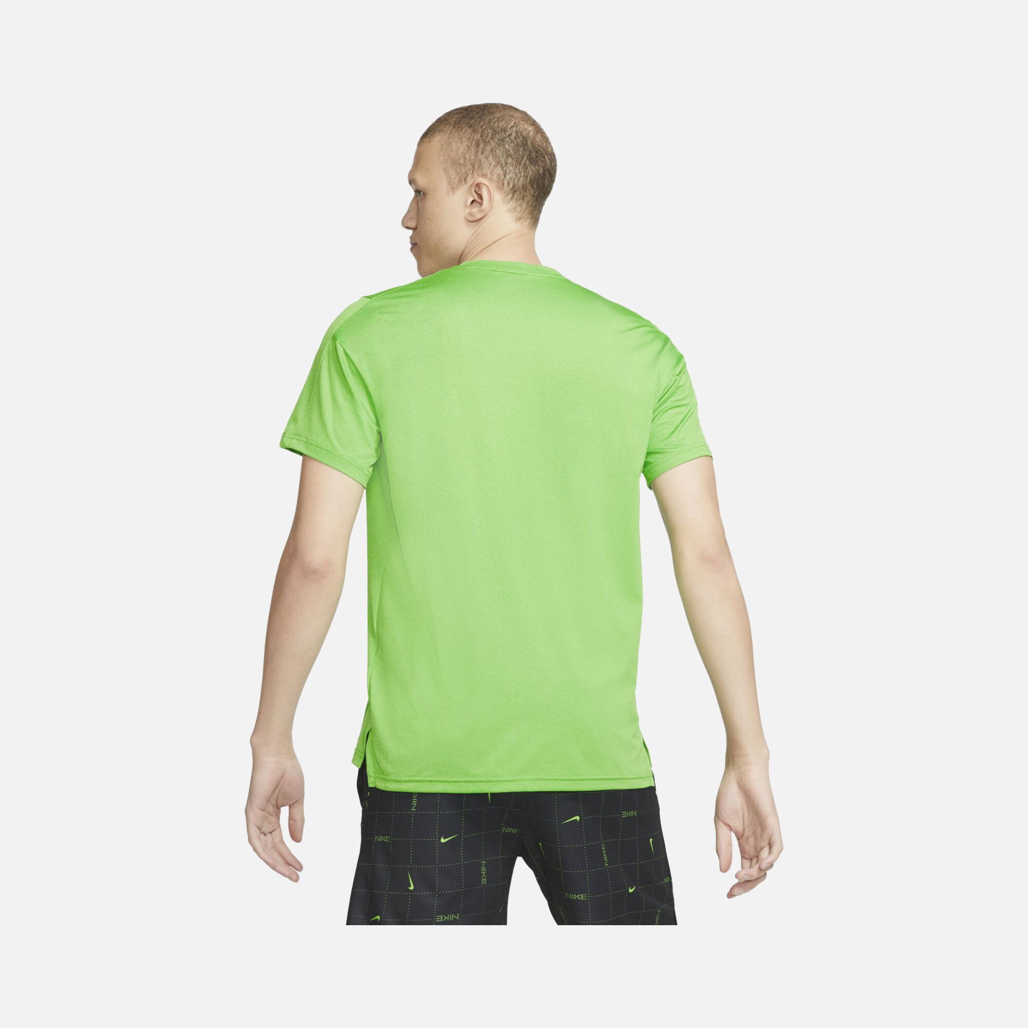 Nike Pro Dri-Fit Short-Sleeve Erkek Tişört