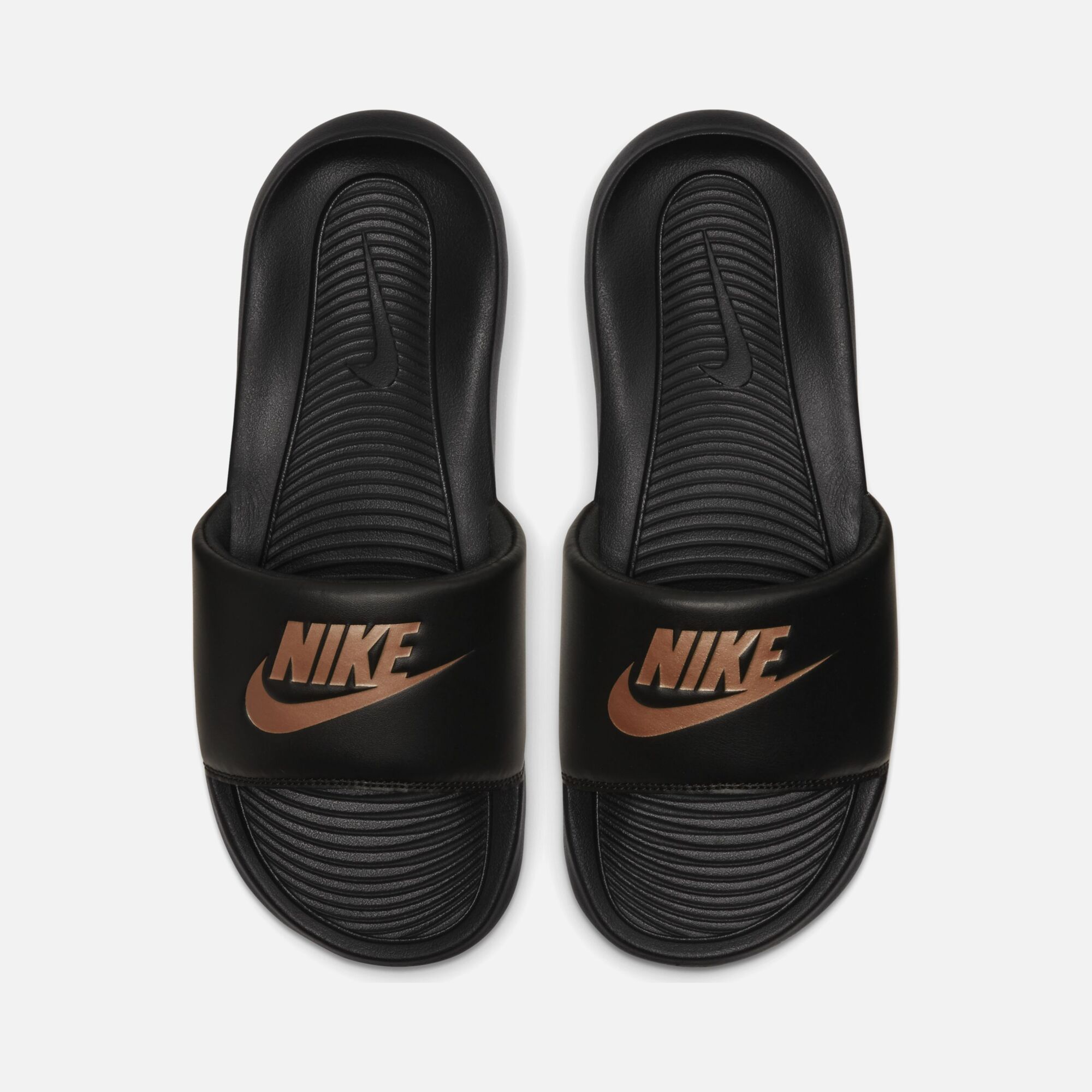 Nike Victori One Kadın Terlik