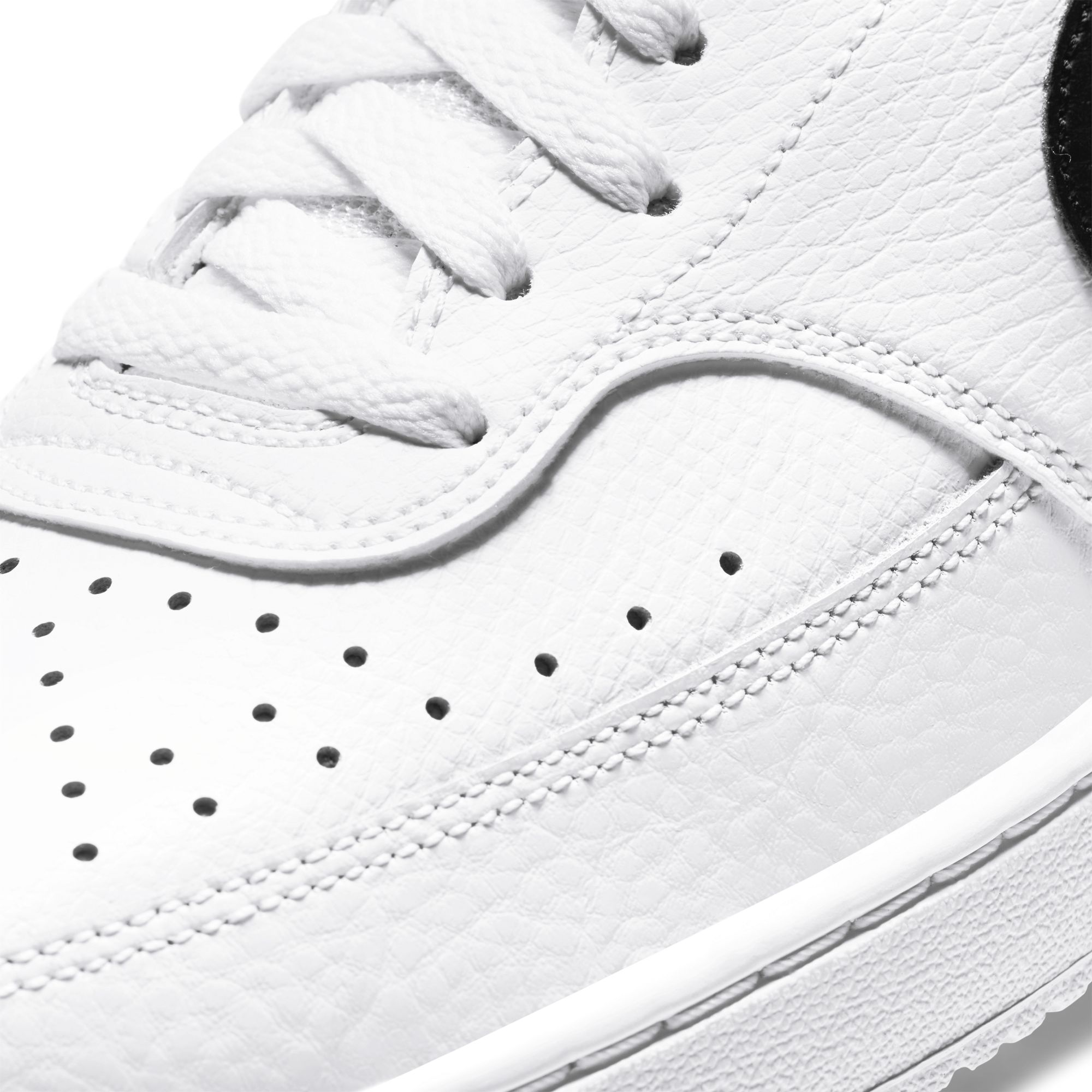 Nike Court Vision Low Erkek Spor Ayakkabı