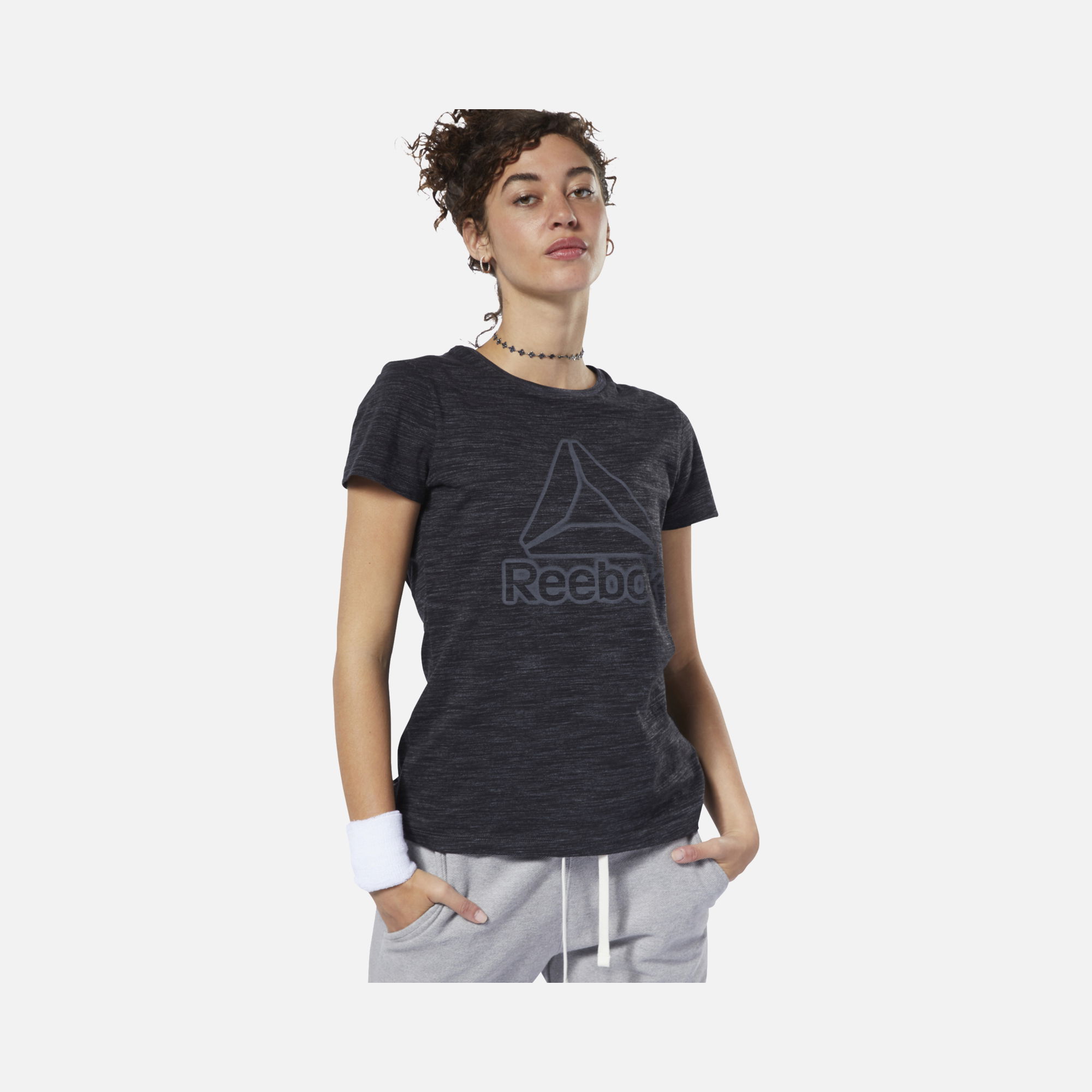 Reebok Training Essentials Logo Kadın Tişört