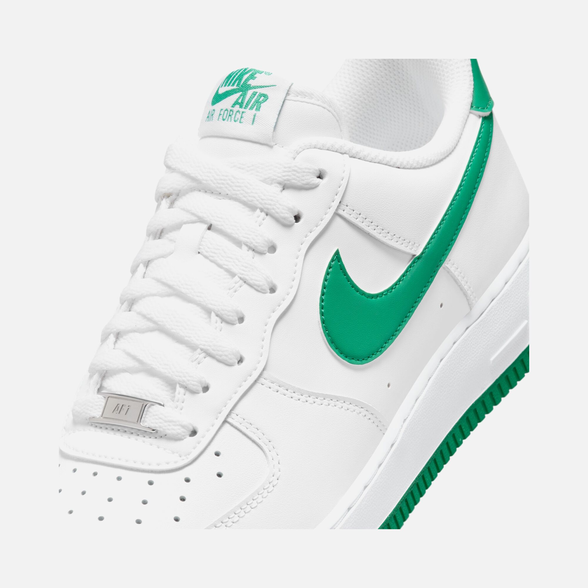 Nike Air Force 1 '07 FW24 Erkek Spor Ayakkabı