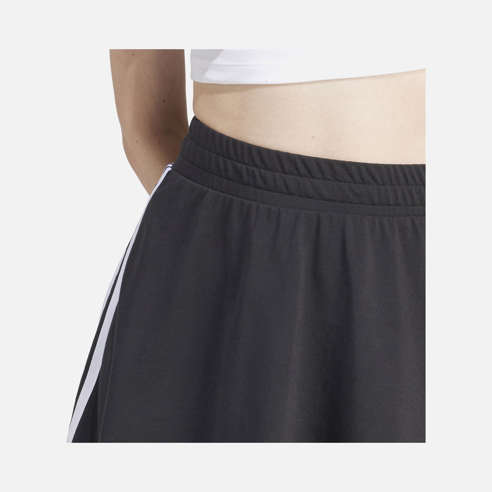 adidas Originals 3-Stripes Baby Slim Cut Crew Neck Cropped Short-Sleeve Kadın Tişört