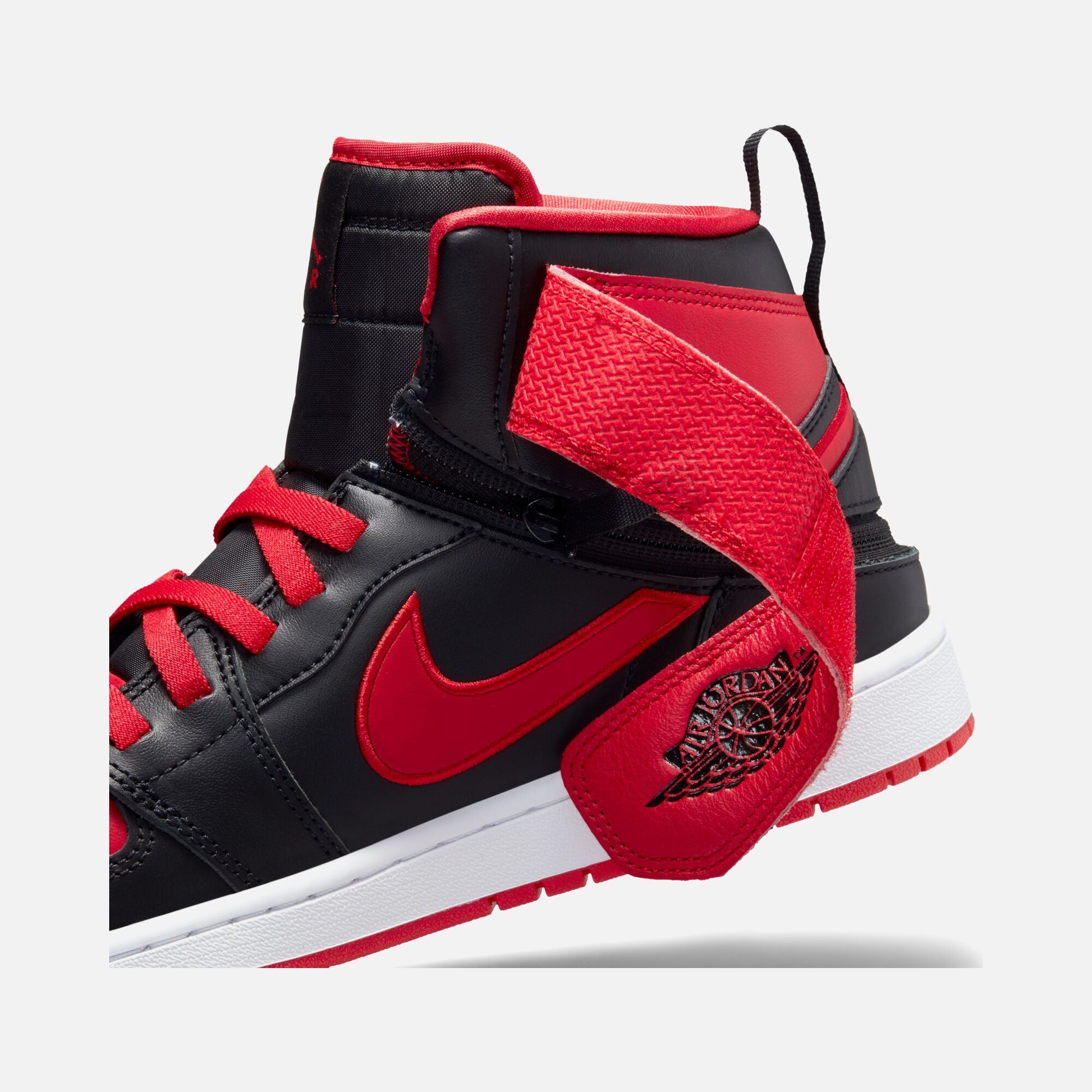 Nike Air Jordan 1 High FlyEase Erkek Spor Ayakkabı