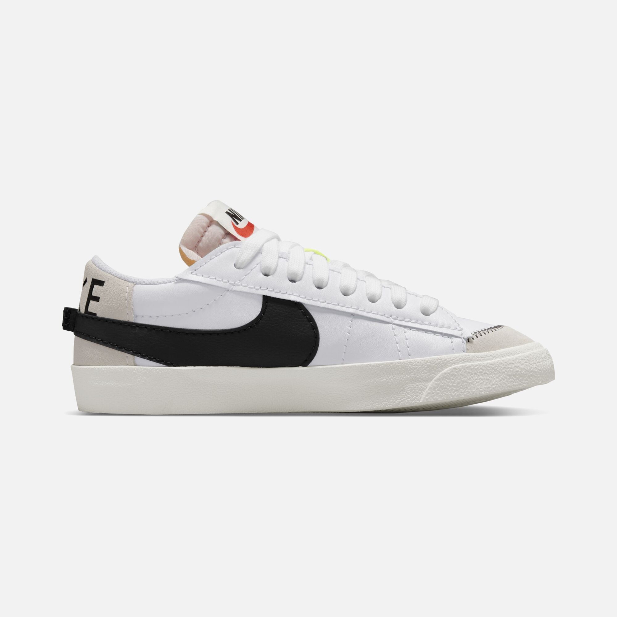 Nike Blazer Low '77 Jumbo Swoosh Erkek Spor Ayakkabı