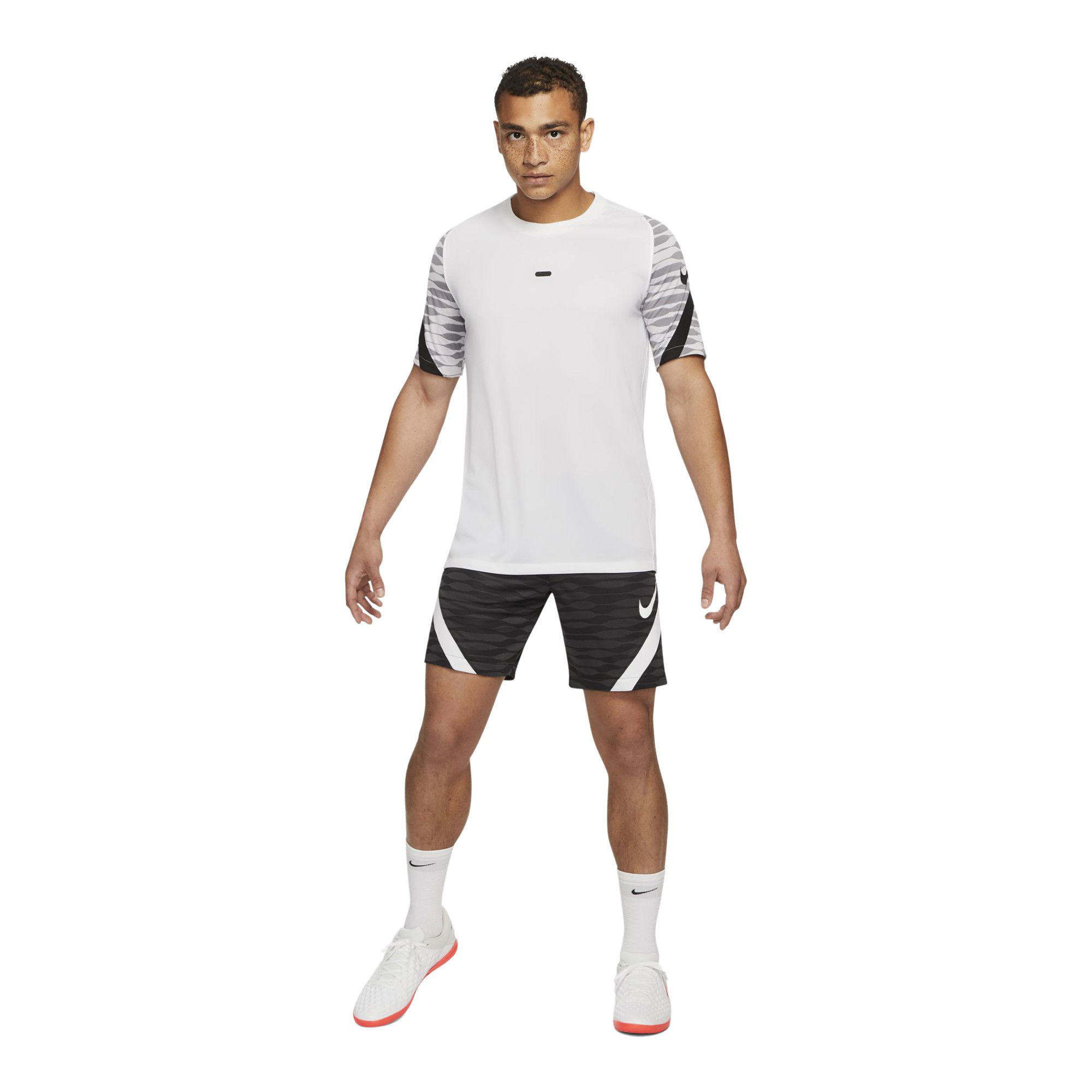 Nike Dri-Fit Strike Knit Football Erkek Şort