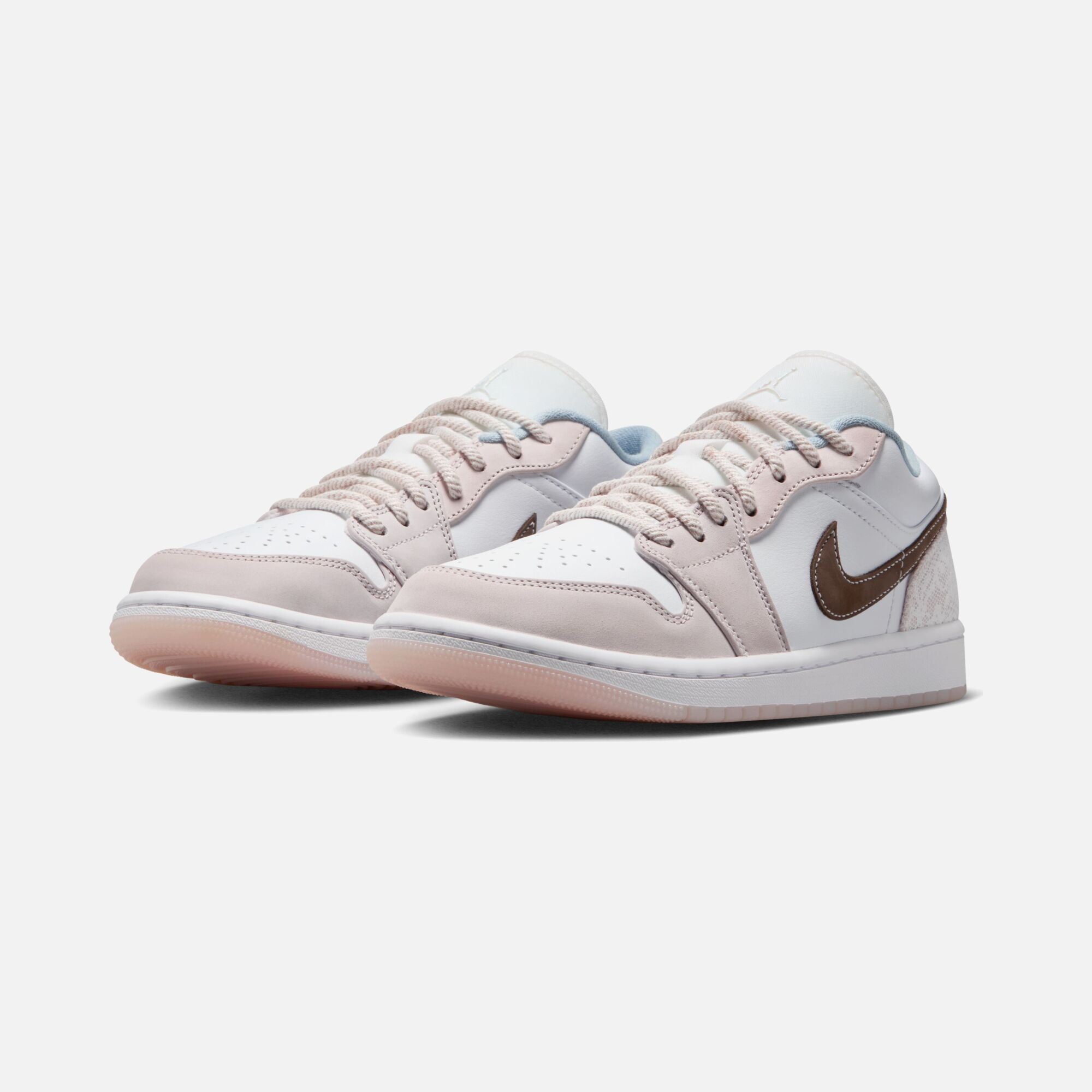 Nike Wmns Air Jordan1 Low Kadın Spor Ayakkabı