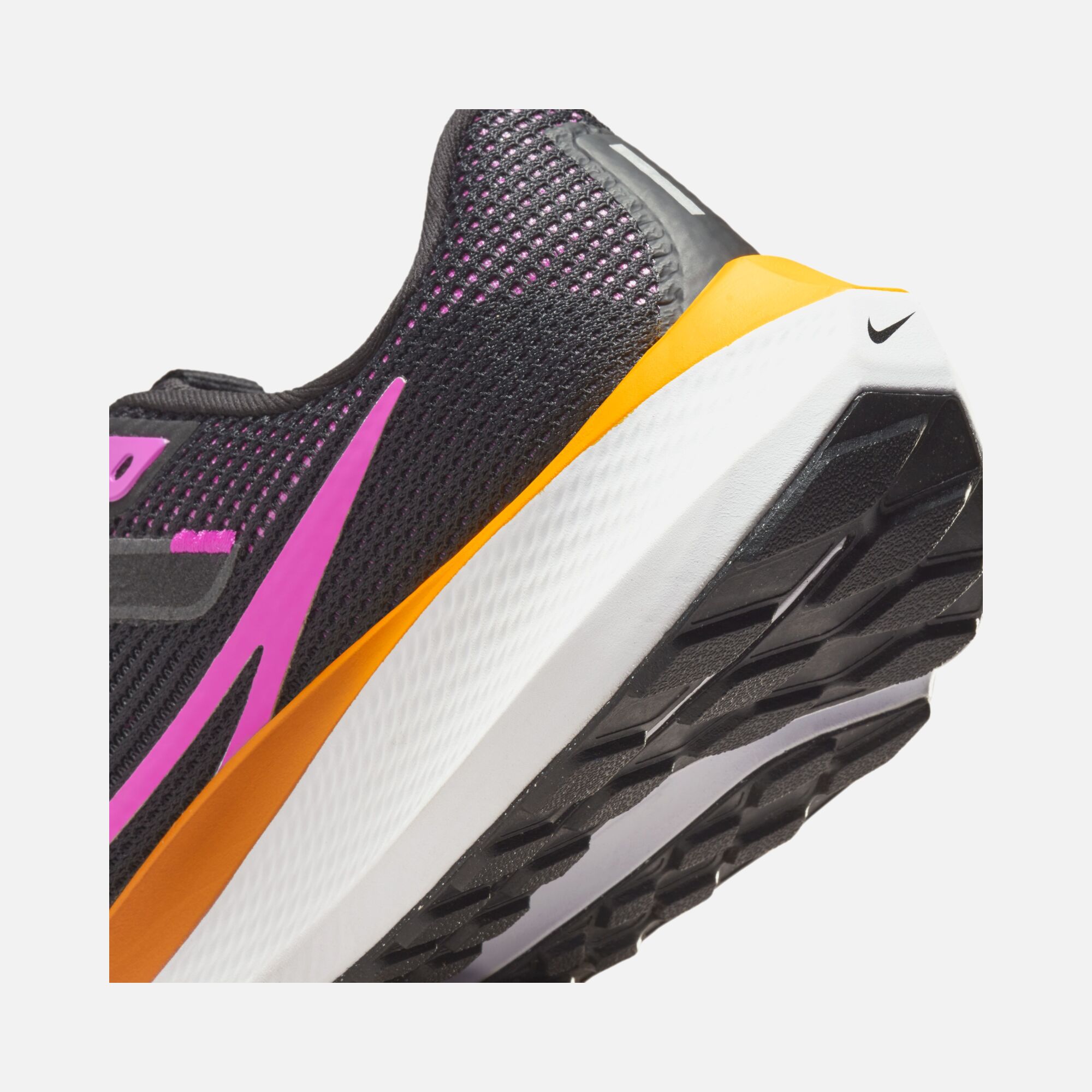 Nike Pegasus 40 Road Running Kadın Spor Ayakkabı