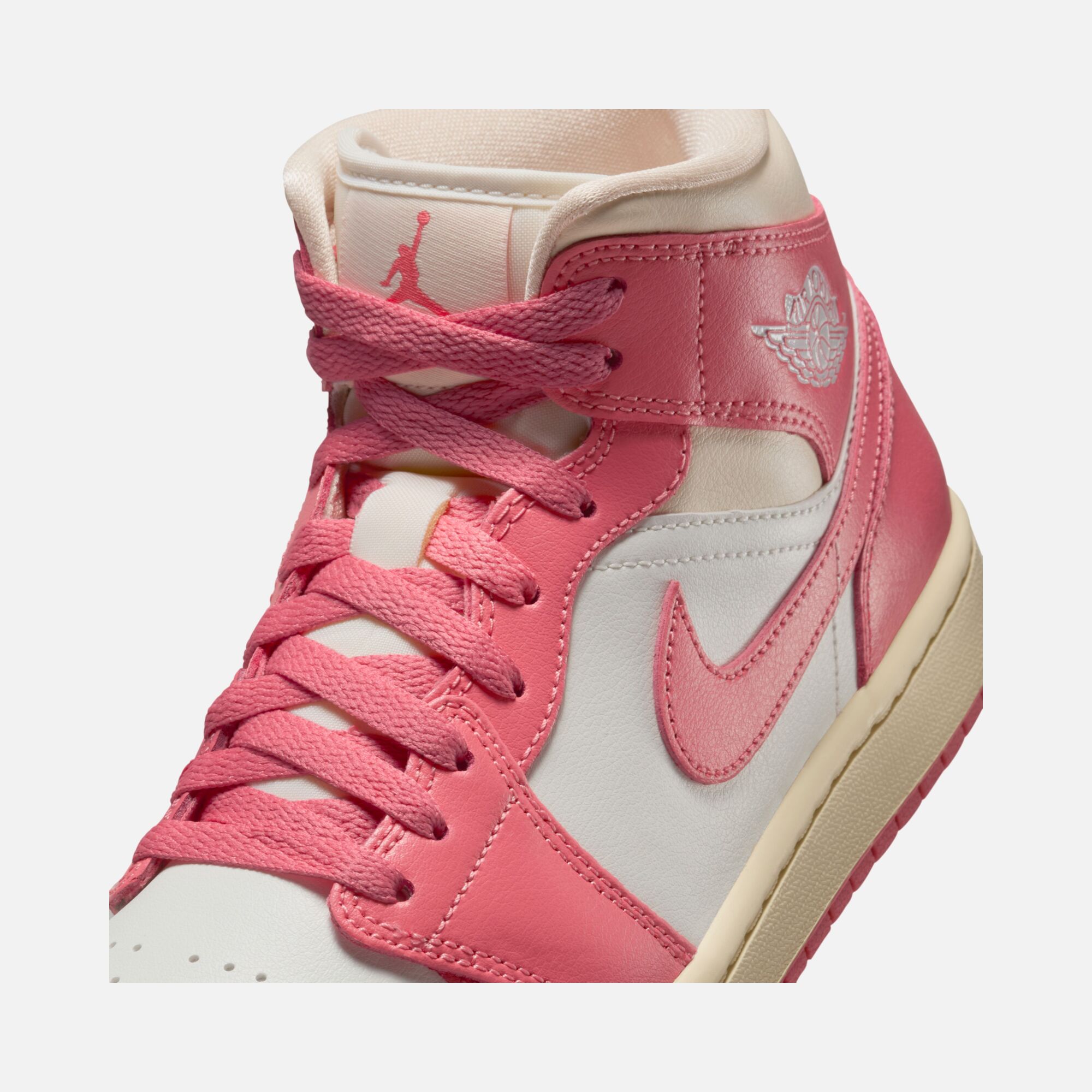 Nike Air Jordan 1 Mid Kadın Spor Ayakkabı