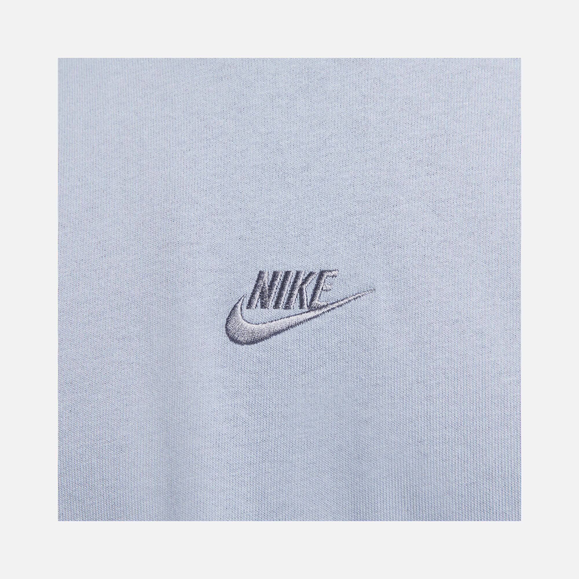 Nike Sportswear Premium Essentials Short-Sleeve Erkek Tişört