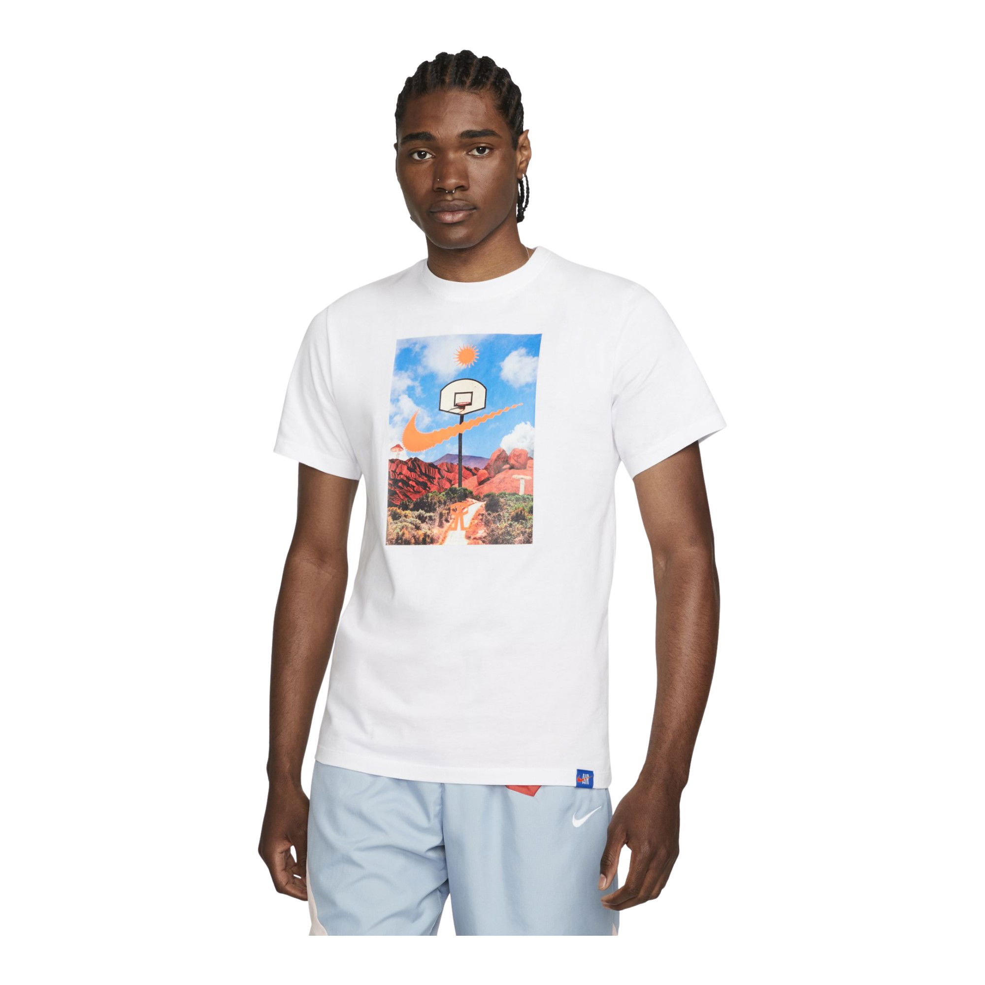 Nike ''Basketball Hoop Photo'' Graphic Short-Sleeve Erkek Tişört