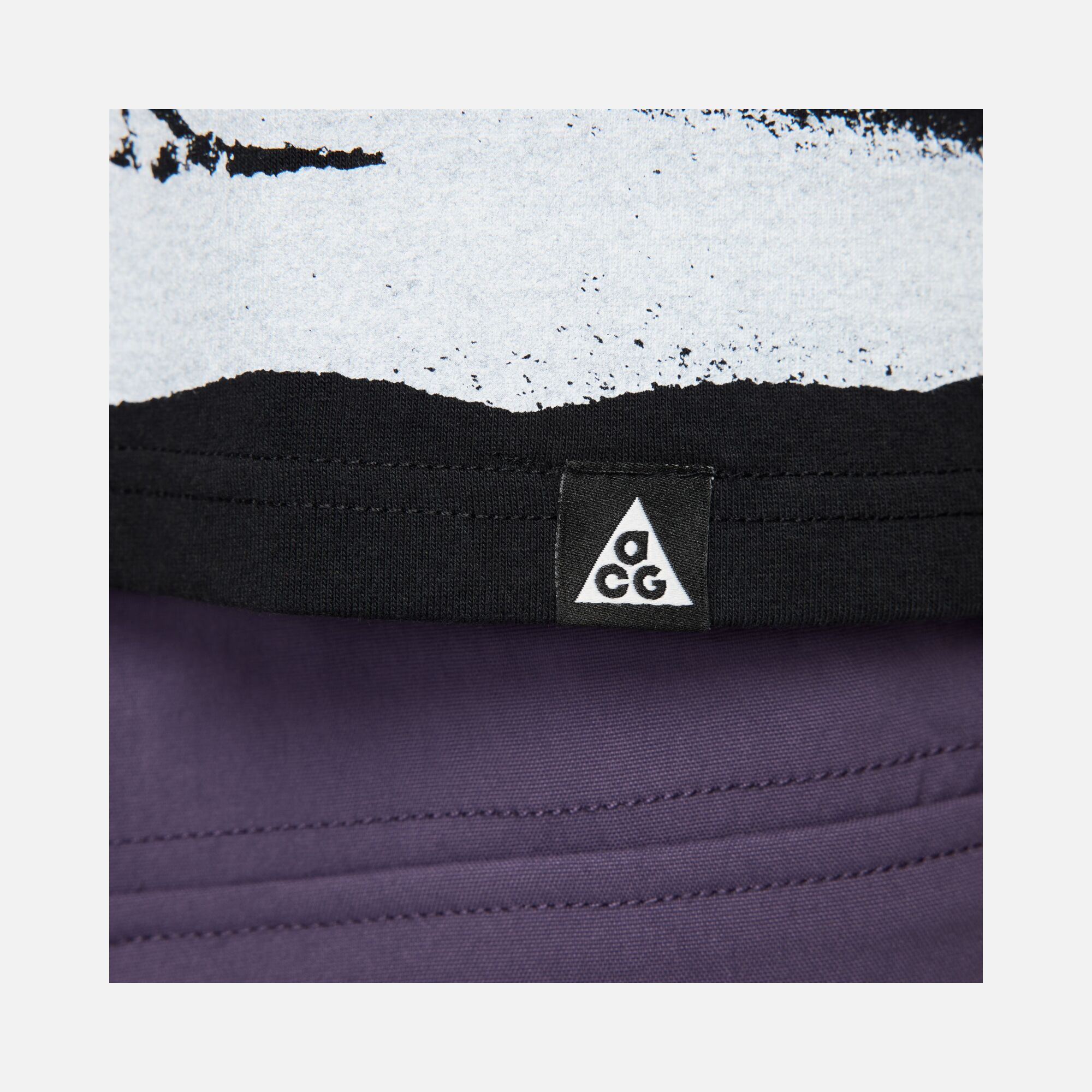 Nike ACG Dri-Fit "Northern Lights" Graphic Short-Sleeve Erkek Tişört