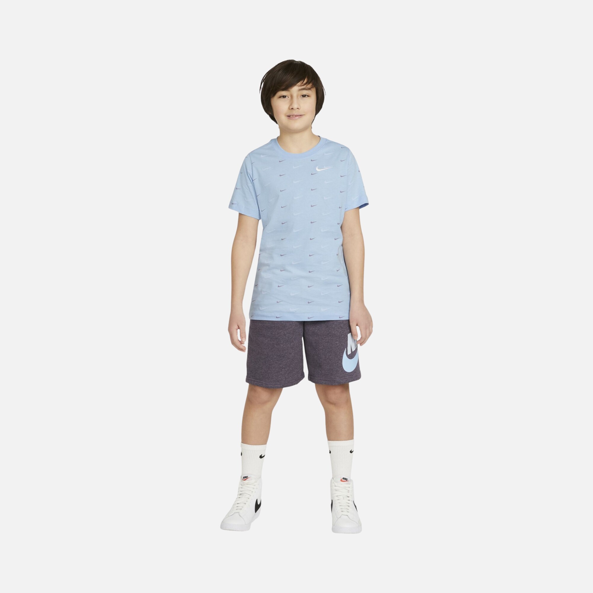 Nike Sportswear Swoosh AOP (Boys') Çocuk Tişört