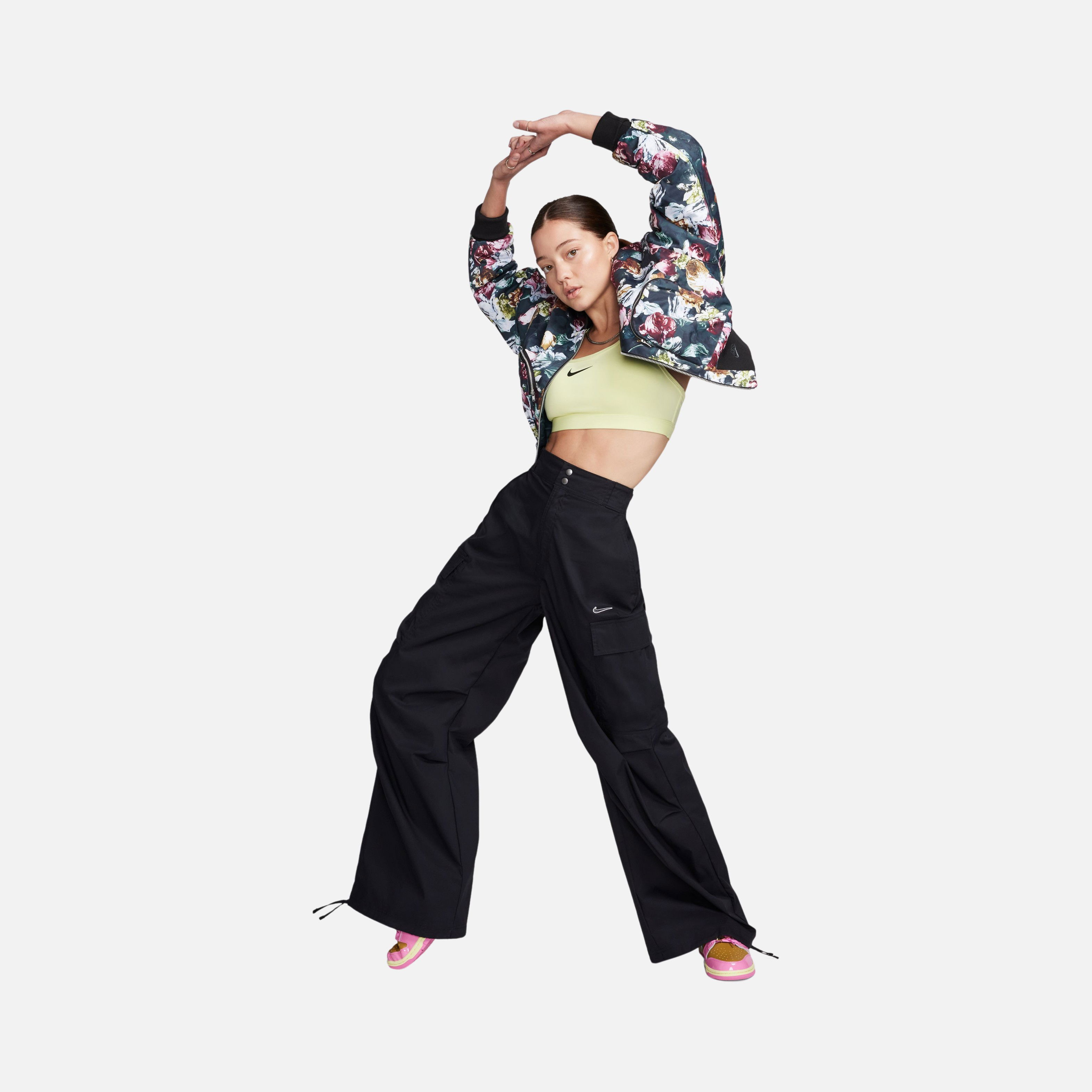 Nike Sportswear Loose Woven High-Waisted Kadın Pantolon