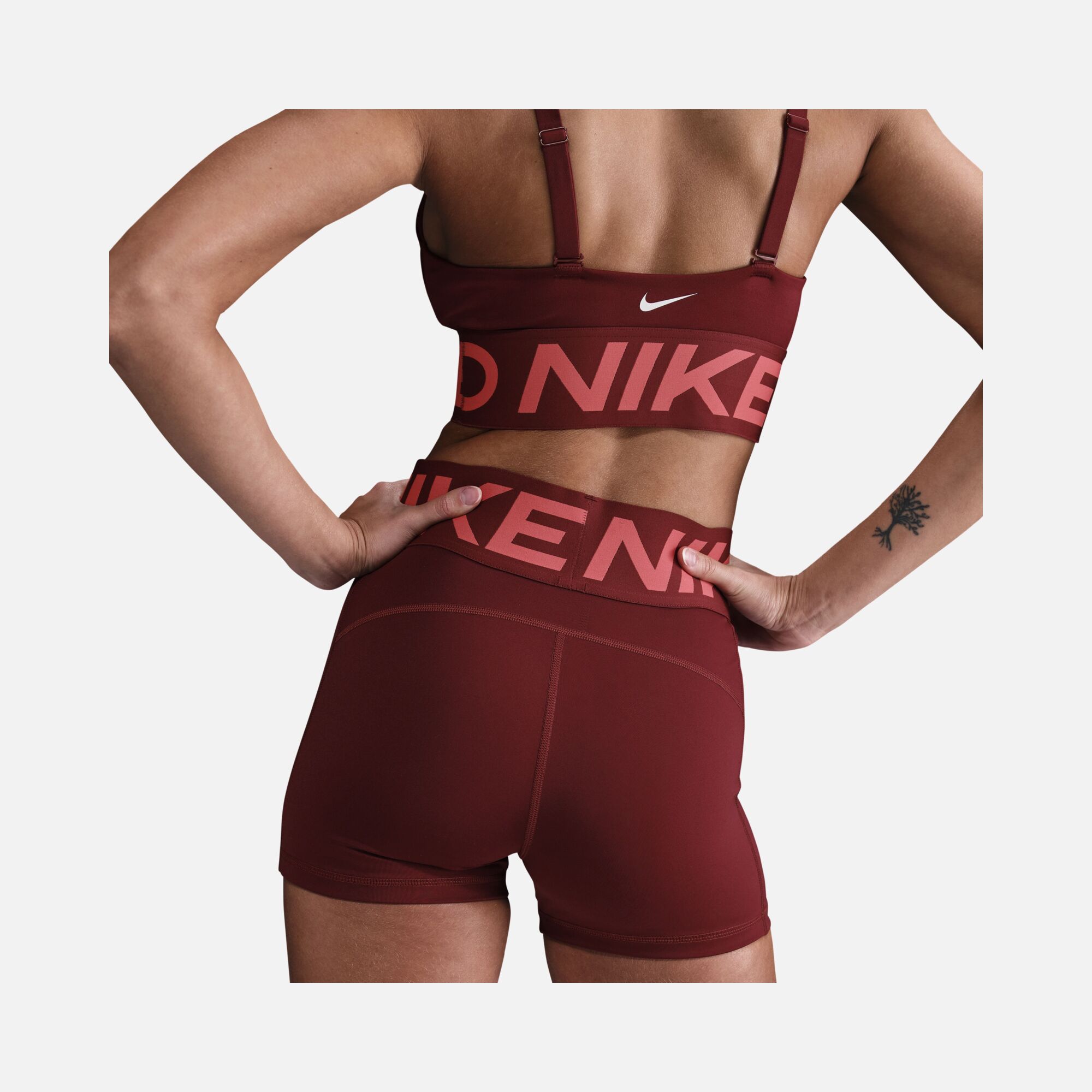 Nike Pro Sculpt High-Waisted 7.5cm (approx.) Biker Kadın Şort